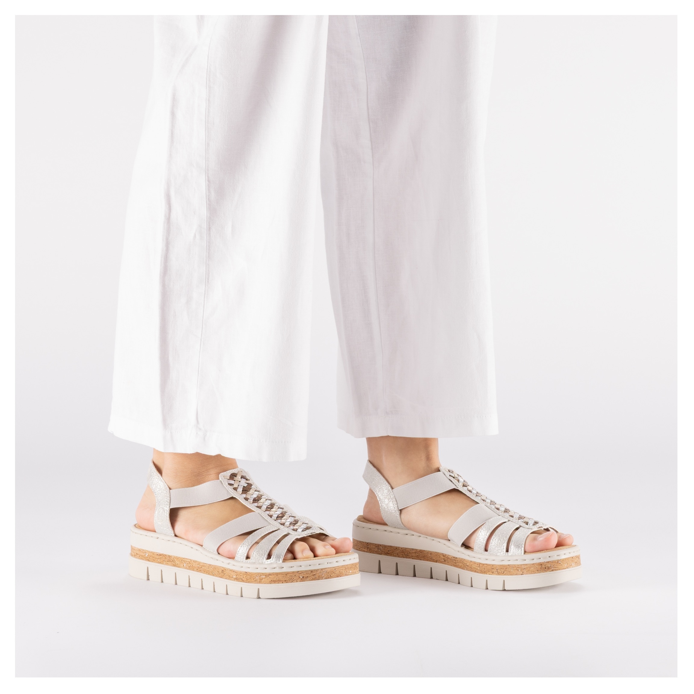 Rieker Keilsandalette  Keilsandalette, Plateausandale, Sommerschuh in Metallic-Optik