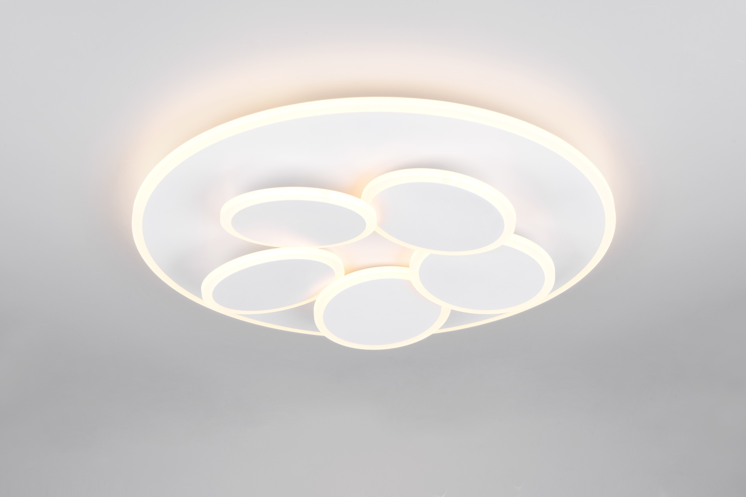 TRIO Leuchten LED Deckenleuchte »MANDALA, LED Deckenlampe mit Fernbedienung, dimmbar CCT Nachtlicht« LED-Board 1 Stk. warmweiß - kaltweiß Memory- und Timerfunktion 4200 Lumen warm- bis kaltweiß 2700-6500K 35W