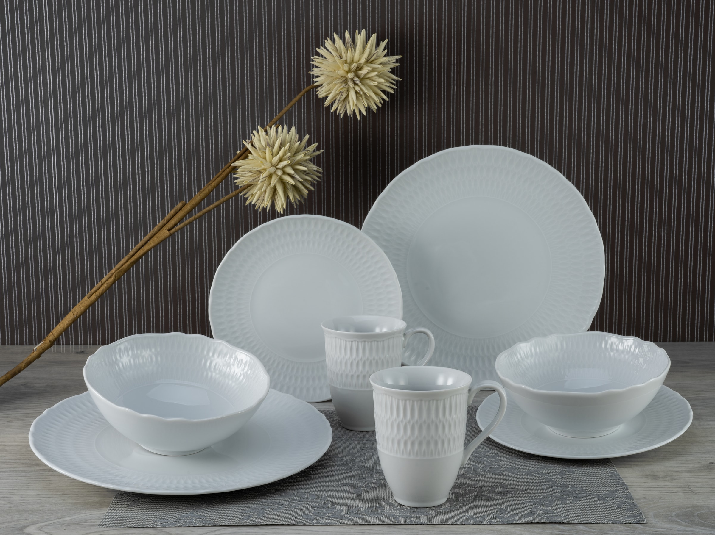 CreaTable Kombiservice »Geschirr-Set Sofia« Service, klassisch elegantes Relief, 8 Teile, für 2 Personen
