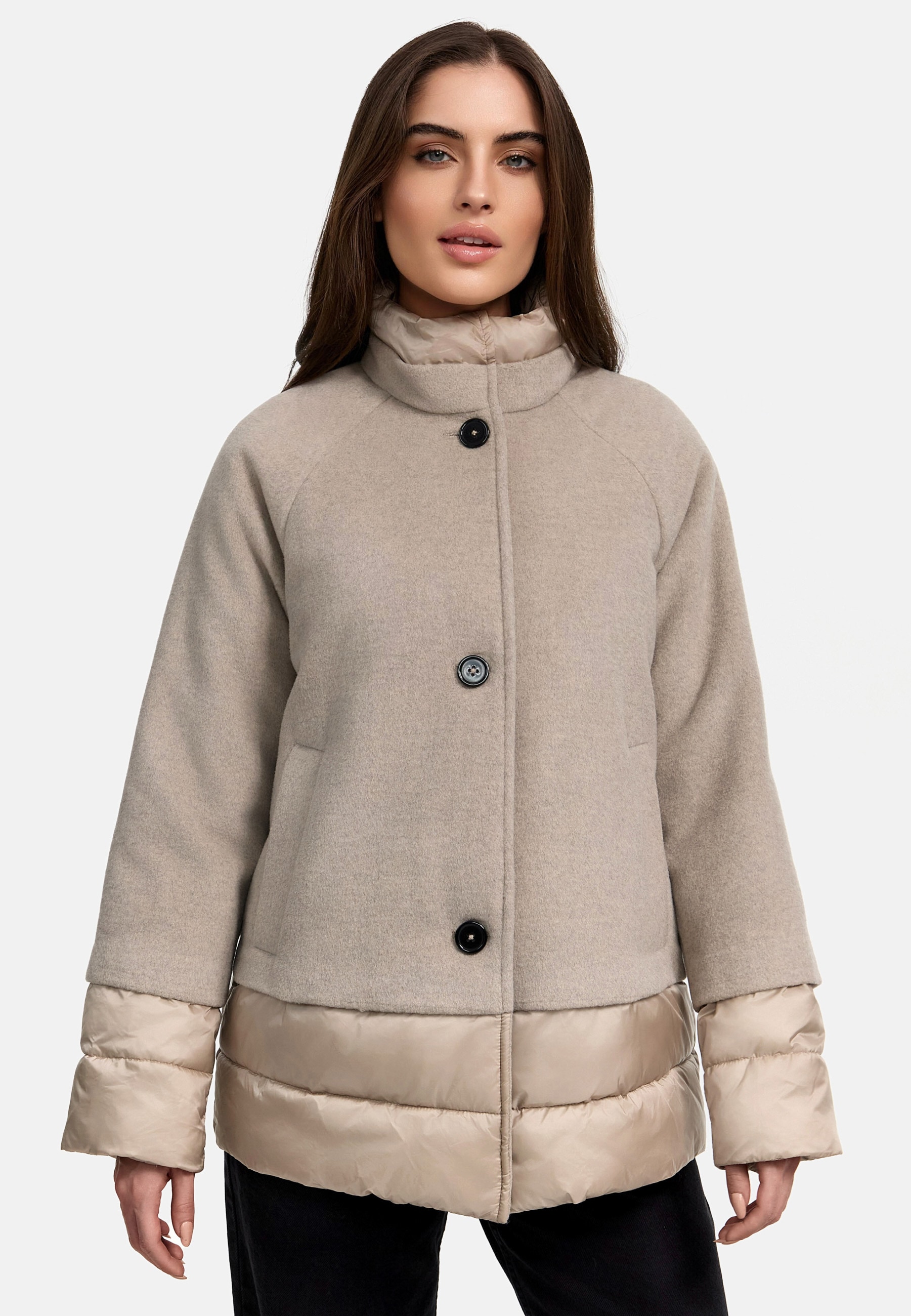 Winterjacke, ohne Kapuze, mit modischen Materialmix und Wolle