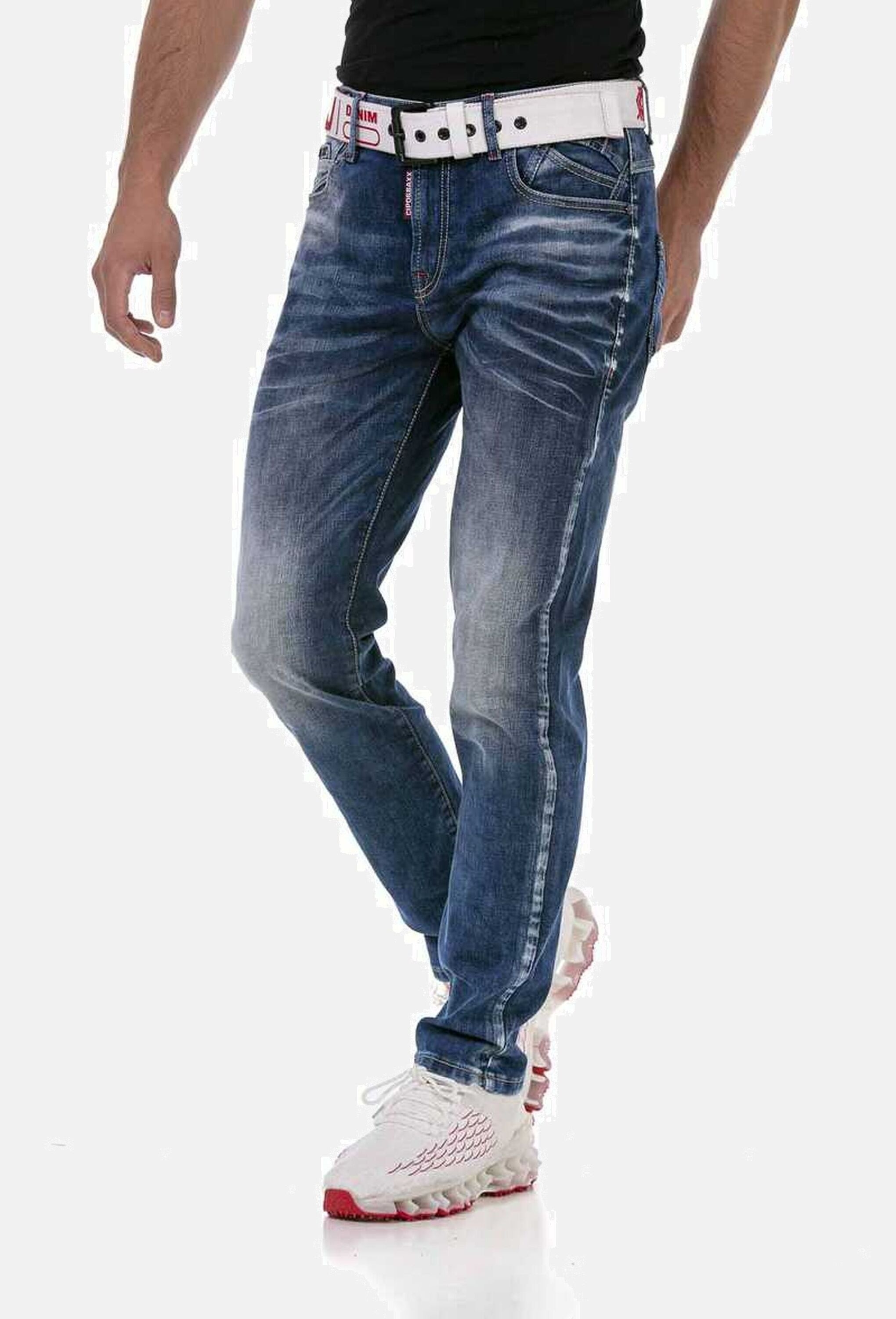 Cipo & Baxx 5-Pocket-Jeans »Cipo & Baxx Jeans« mit tollen Stickereien, CD717