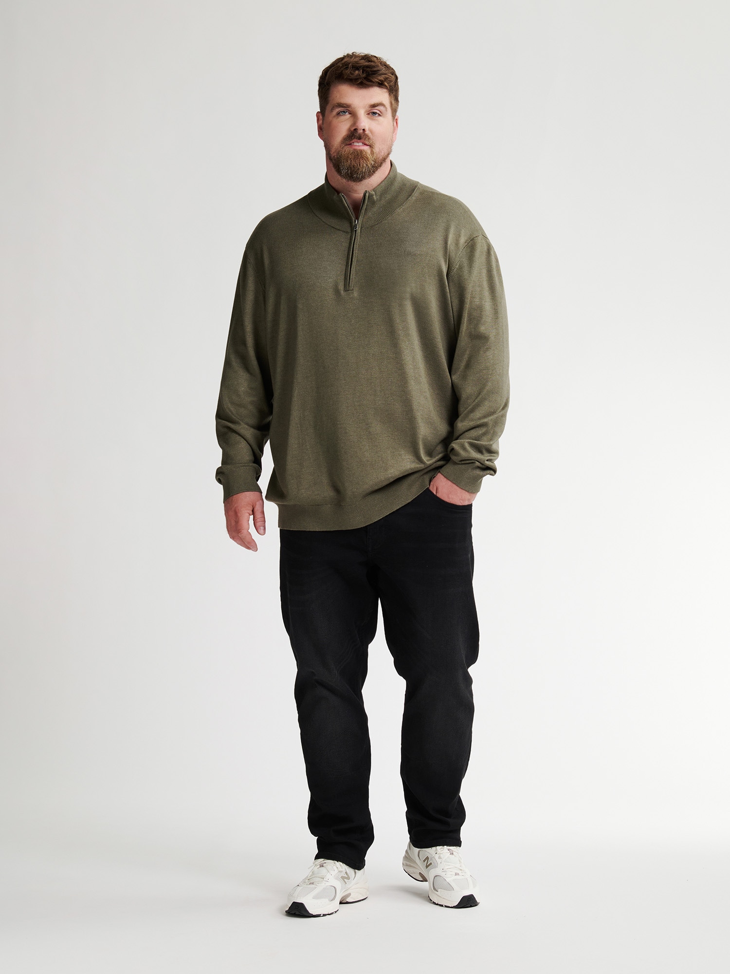 Petrol Industries Troyer , mit Rippbündchen
