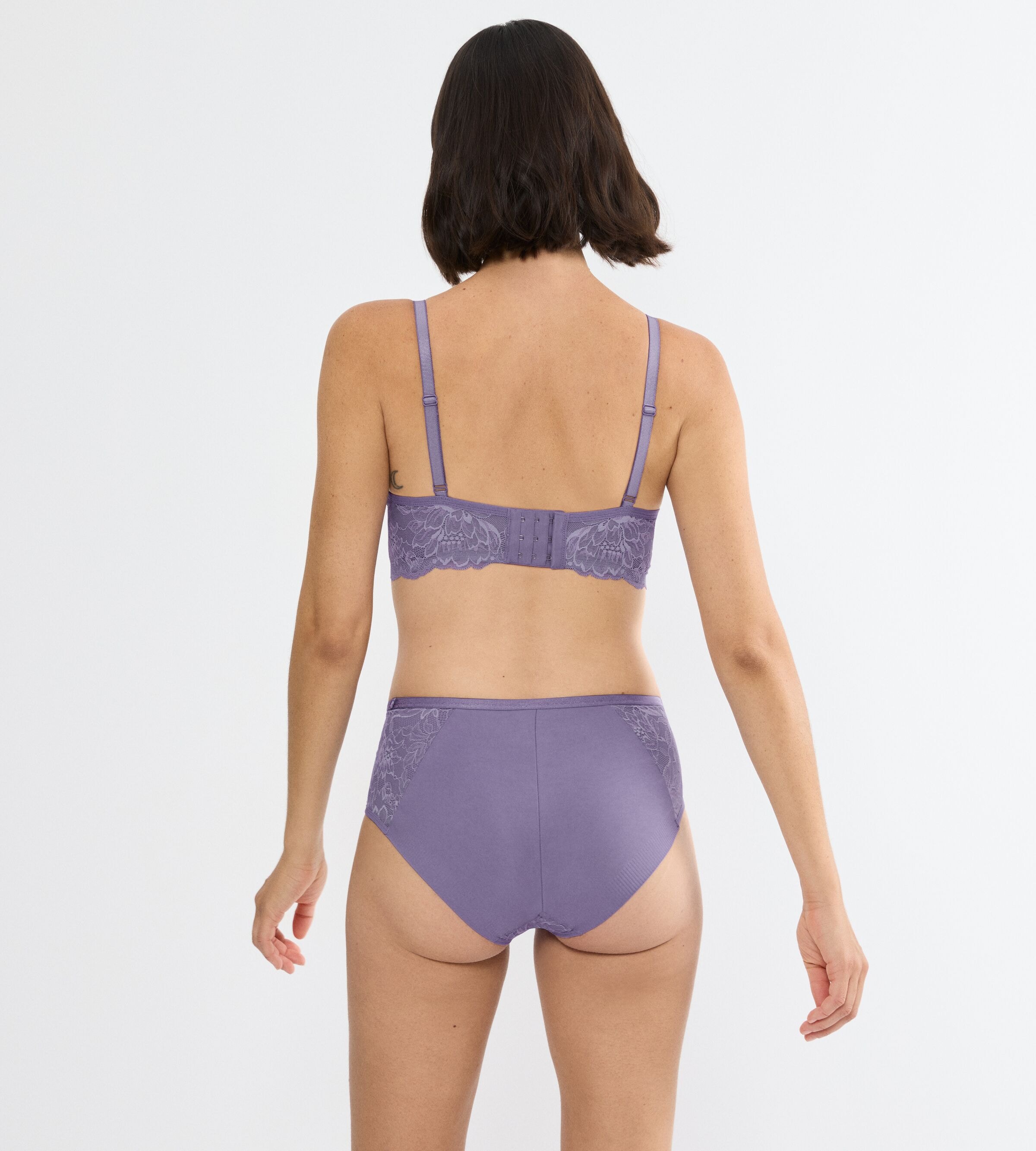 Triumph Bügel-BH »Amourette Charm T N03« Stretch-Spitze