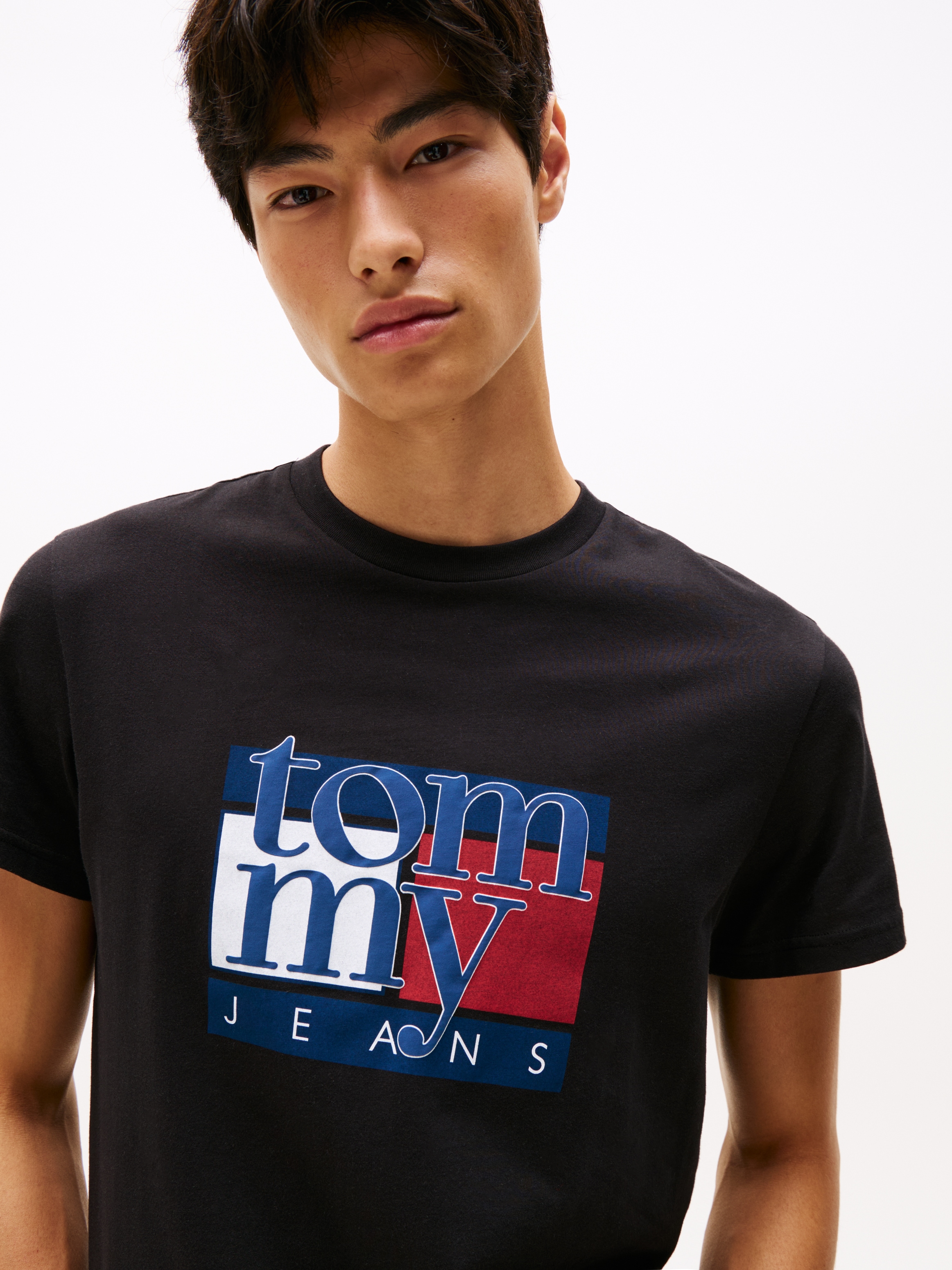 Tommy Jeans T-Shirt »TJM RWB FLAG TEE EXT«, Slim fit, mit Rundhals