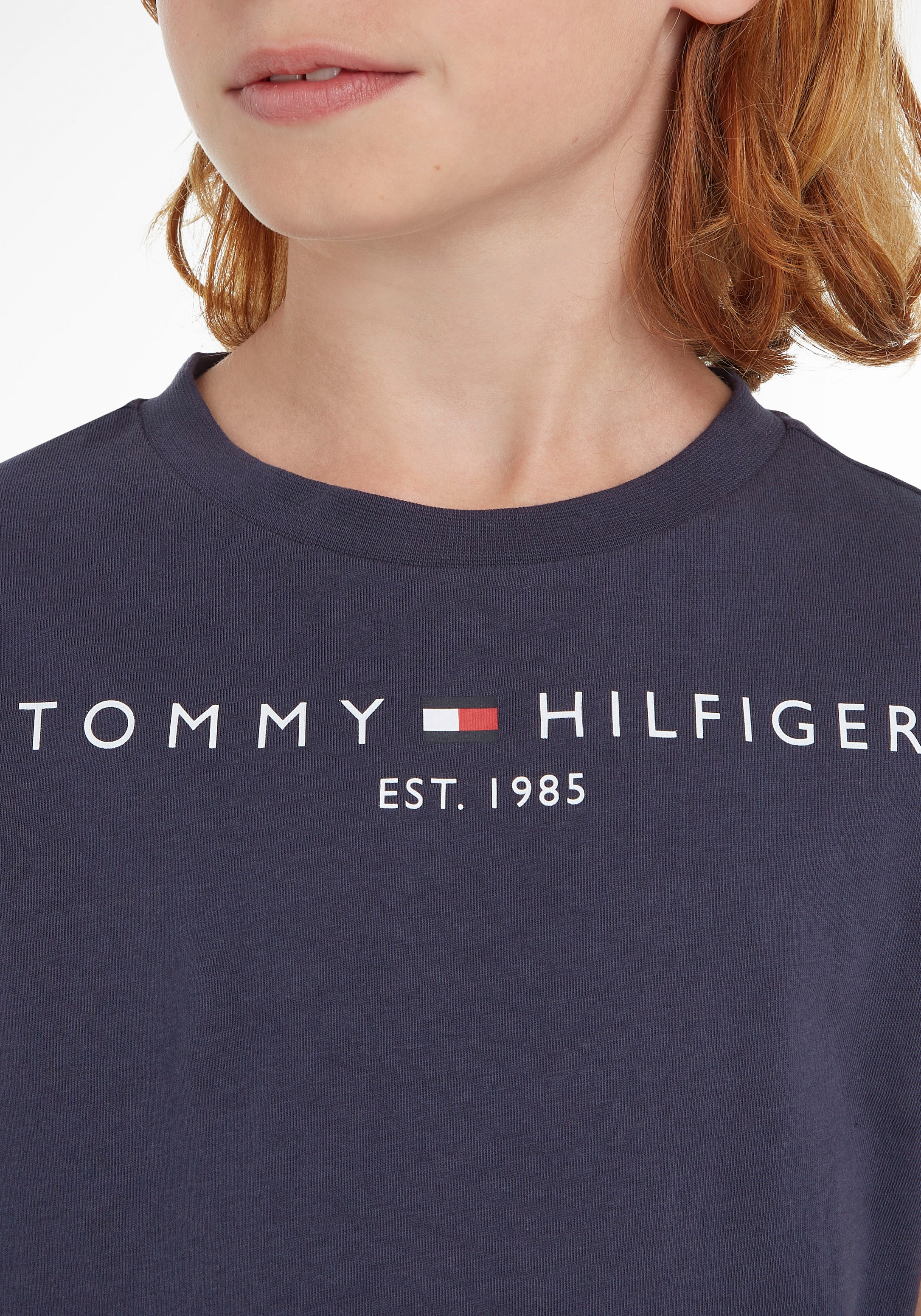 T-Shirt bei TEE«, Mädchen »ESSENTIAL Jungen Hilfiger Tommy für und