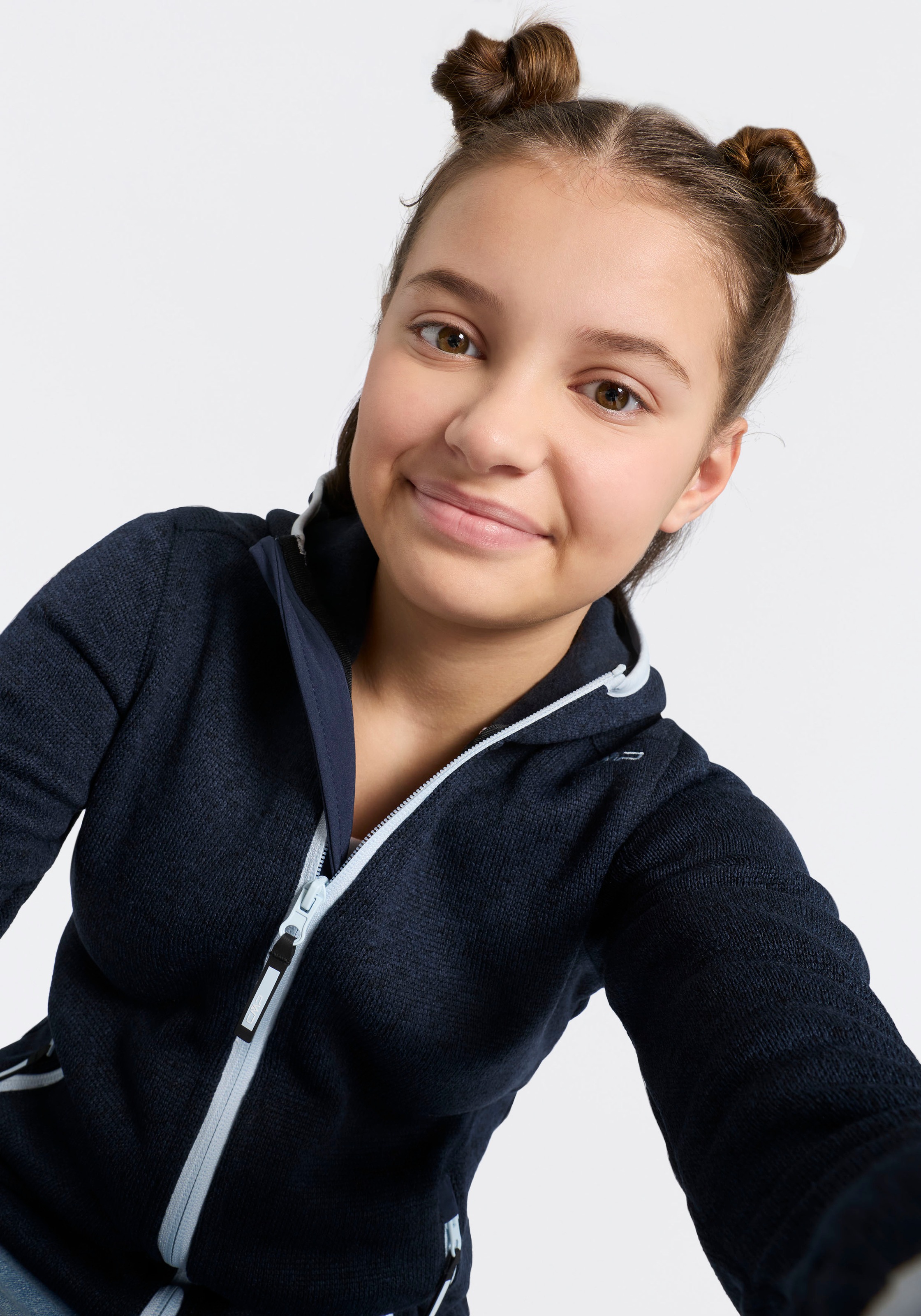 CMP Strickfleecejacke »KID G JACKET FIXED HOOD« mit Kapuze wärmende Strickfleecejacke aus Polyester, mit Kapuze und Kinnschutz