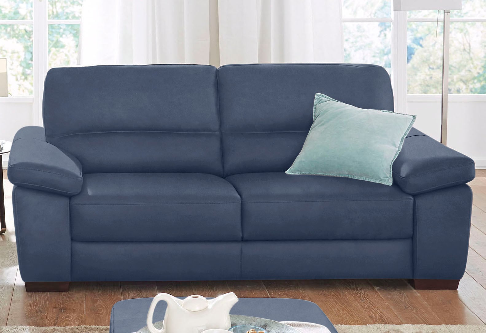 CALIA ITALIA 2-Sitzer »Gaia, Sofa im edlen Design und mit erstklassigem Sitzkomfort«, aus pflegeleichtem Luxus-Microfaser Ginevra Hydro Care