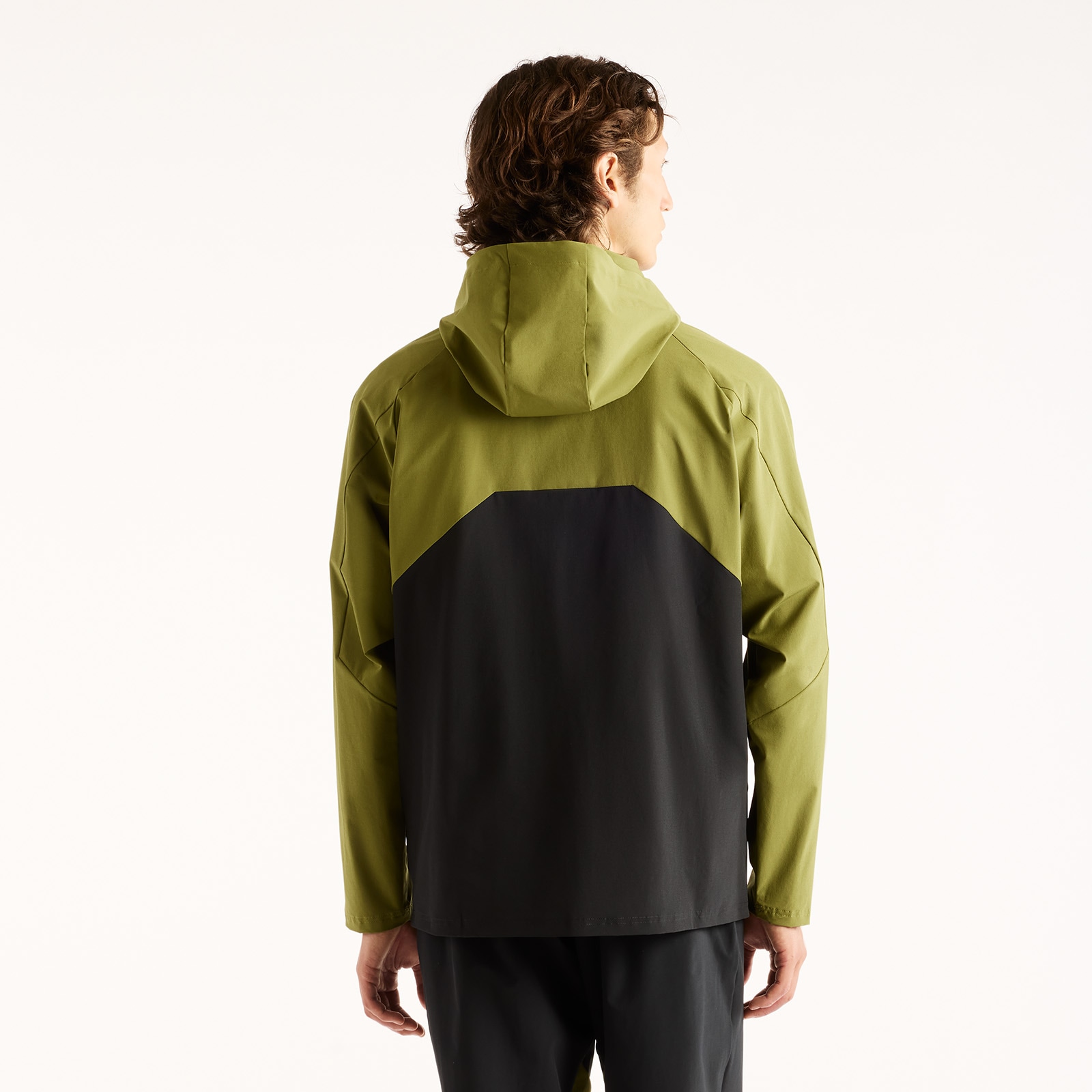New Balance Trainingsjacke »UTILITY STRETCH WOVEN JACKET« Trainingsjacke für Fitness und sportliche Aktivitäten