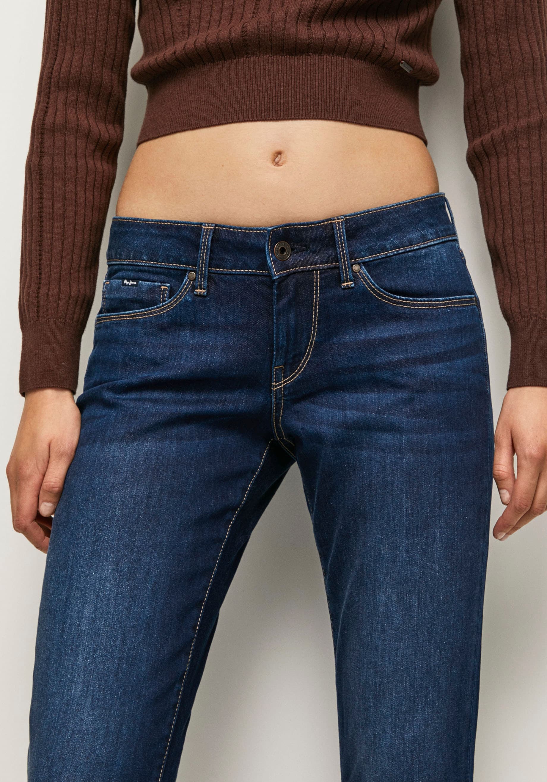 Pepe Jeans Skinny-fit-Jeans »SOHO«, Bund 1-Knopf 5-Pocket-Stil im bei ♕ Stretch-Anteil mit und