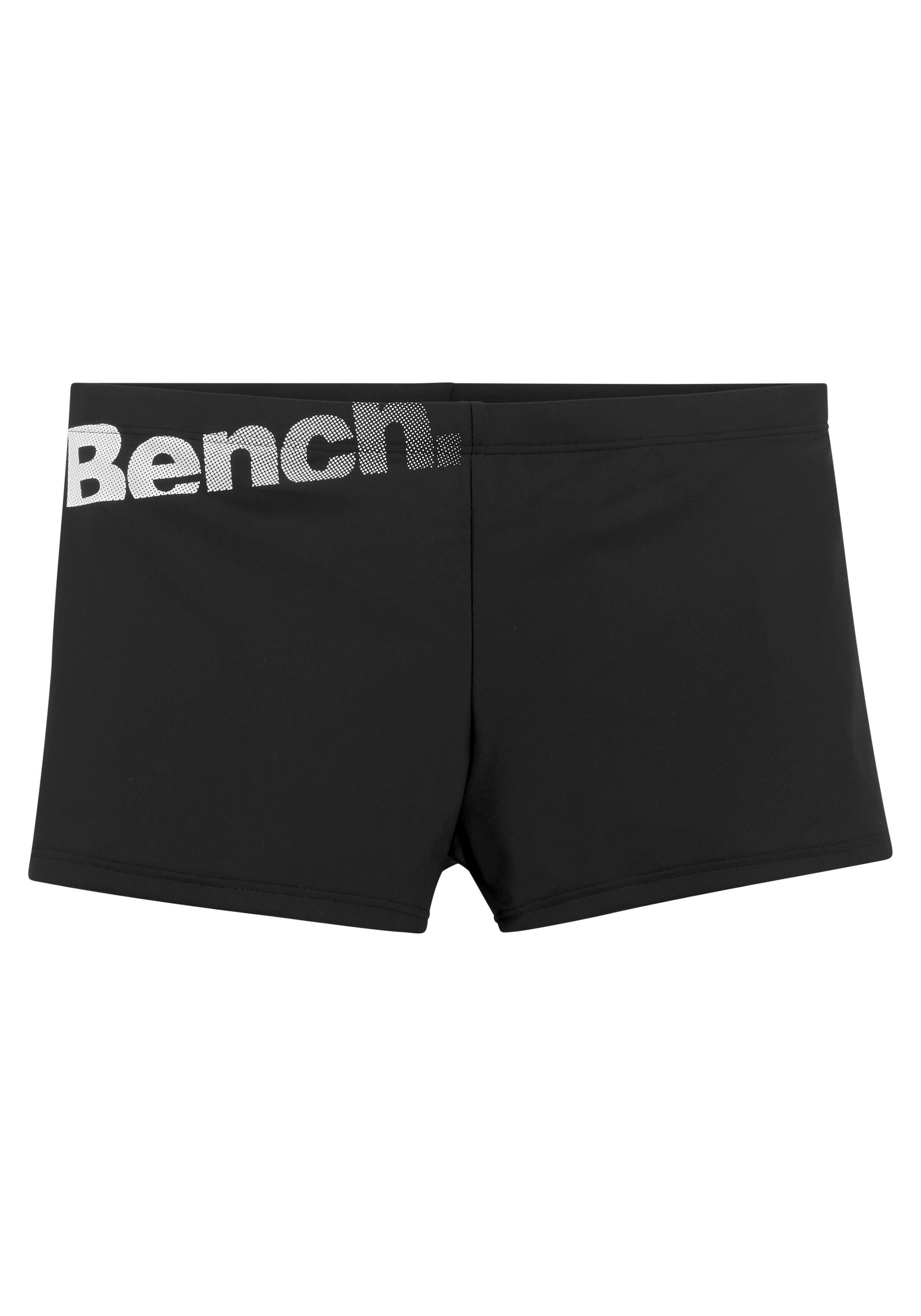 Bench. Boxer-Badehose mit Bench-Schriftzug