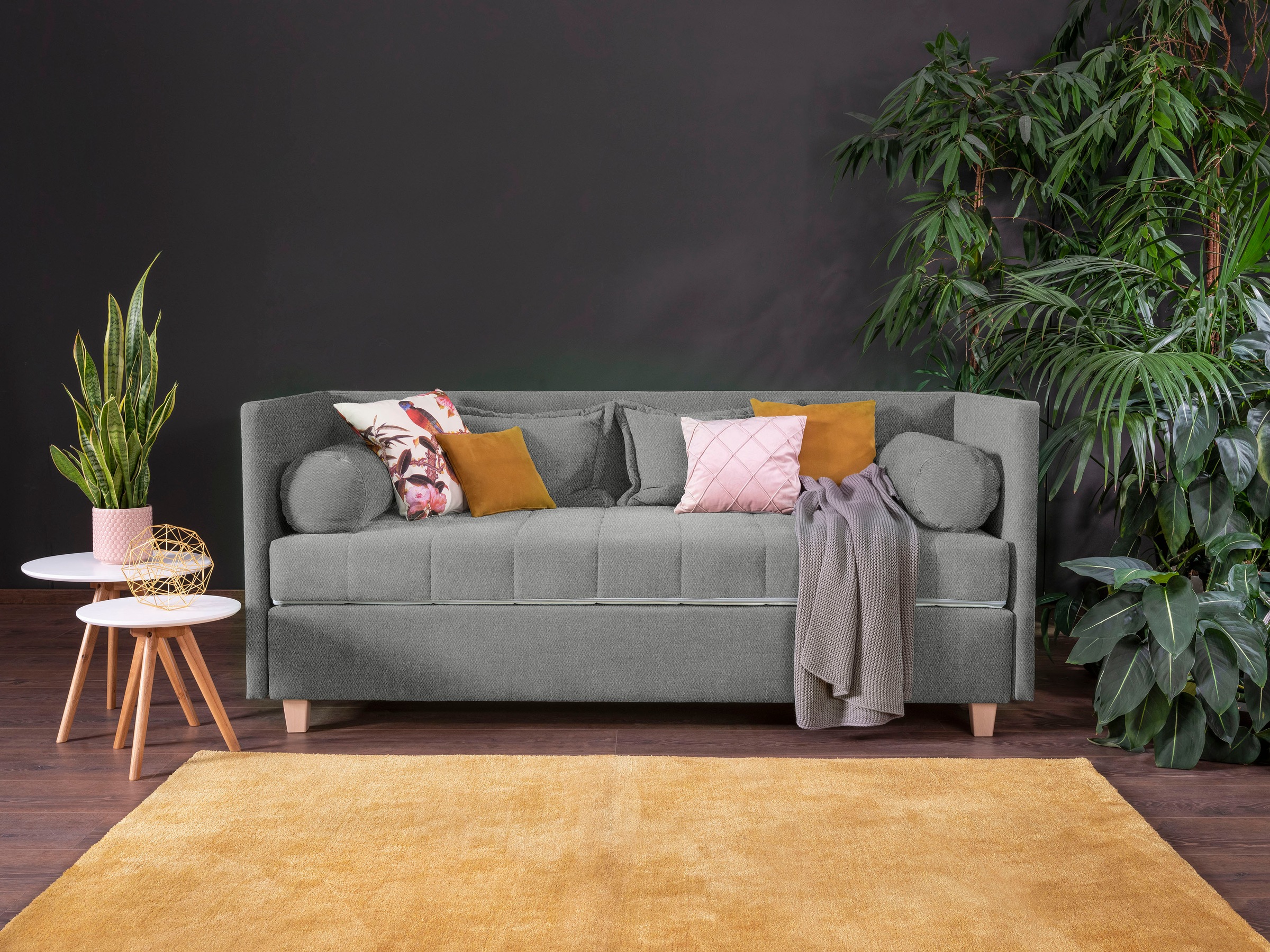 alina Schlafsofa »Kona«, 7-Zonen Taschenfederkernmatratze, Zierkissen-Set und Schlummerrollen