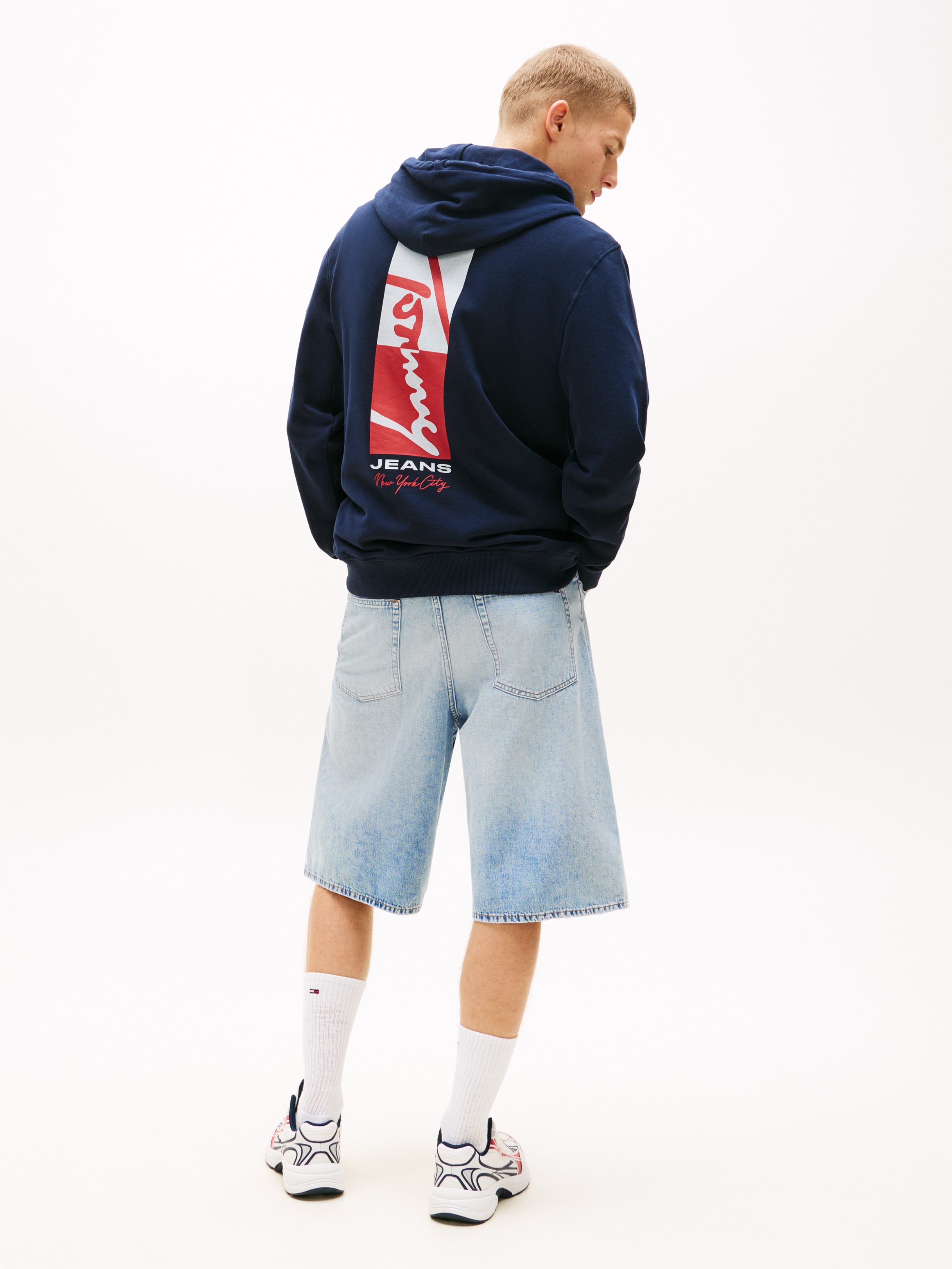 Tommy Jeans Kapuzensweatshirt »TJM REGULAR SIGN BACKPRINT«, Regular fit mit Markenprint
