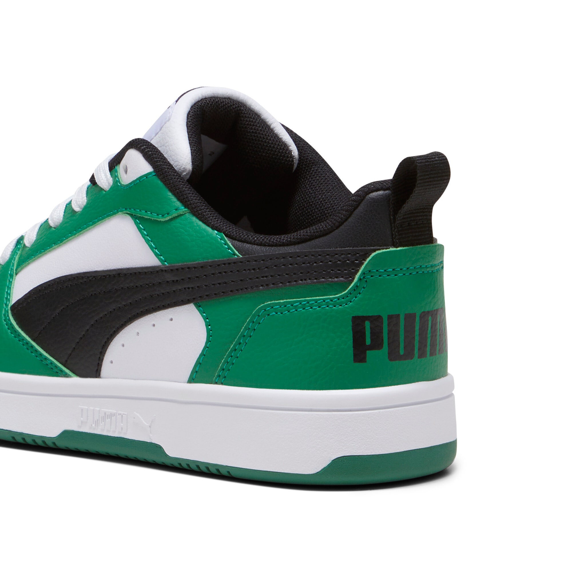 PUMA Sneaker »REBOUND V6 LO JR«  mit Schnürverschluss, dämpfendes Fußbett, aus Synthetik