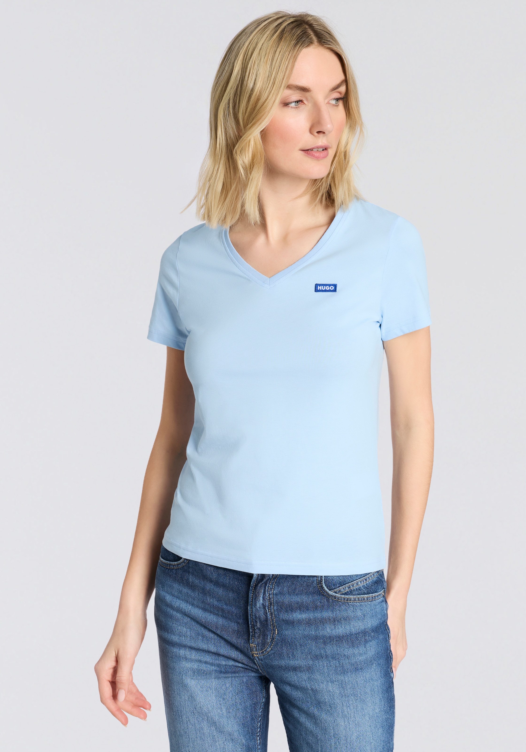 HUGO Blue T-Shirt »Classic V« mit Logo, V-Ausschnitt