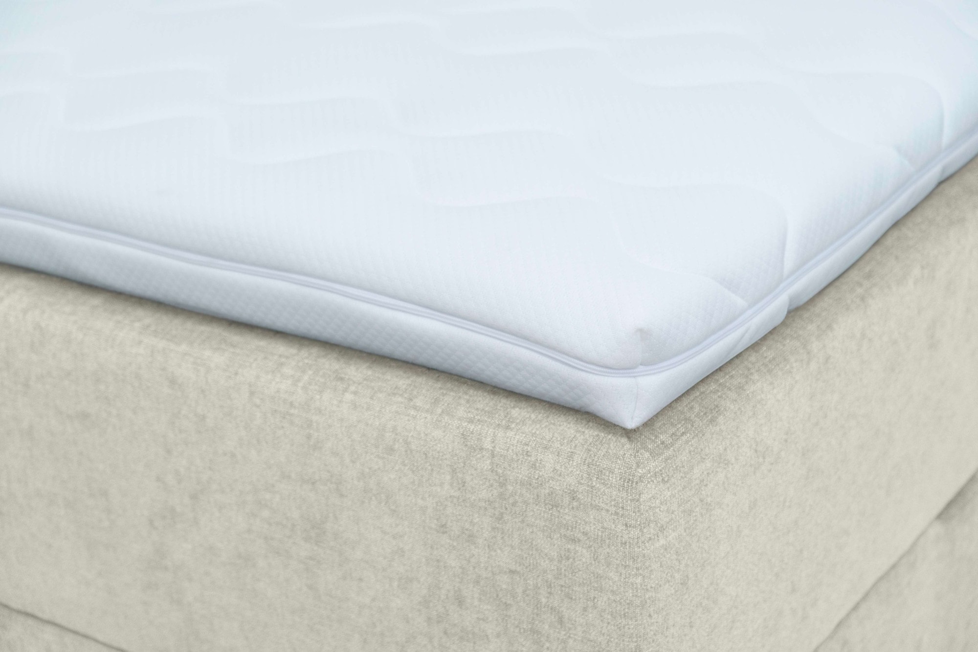 OTTO home Boxbett »Fennor, Doppelbett, Polsterbett, Federkernbett, Komforbett, 160/180 cm« Boxbett: 5-Z-Taschenfederkern im Unterbau, Härtegrad 3, inkl. Topper