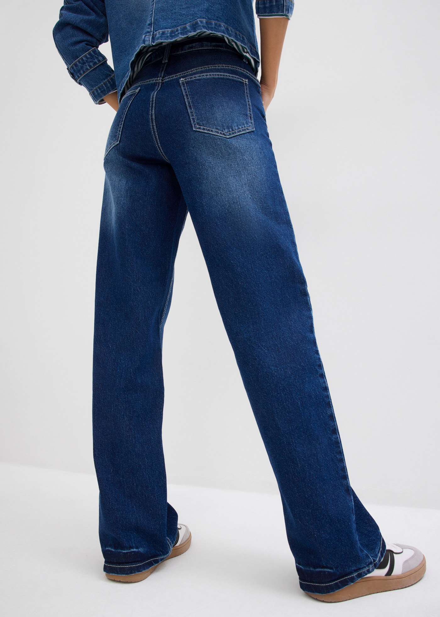 bonprix Weite Jeans loose fit Passform, hoher Bund, aus überwiegend Baumwolle