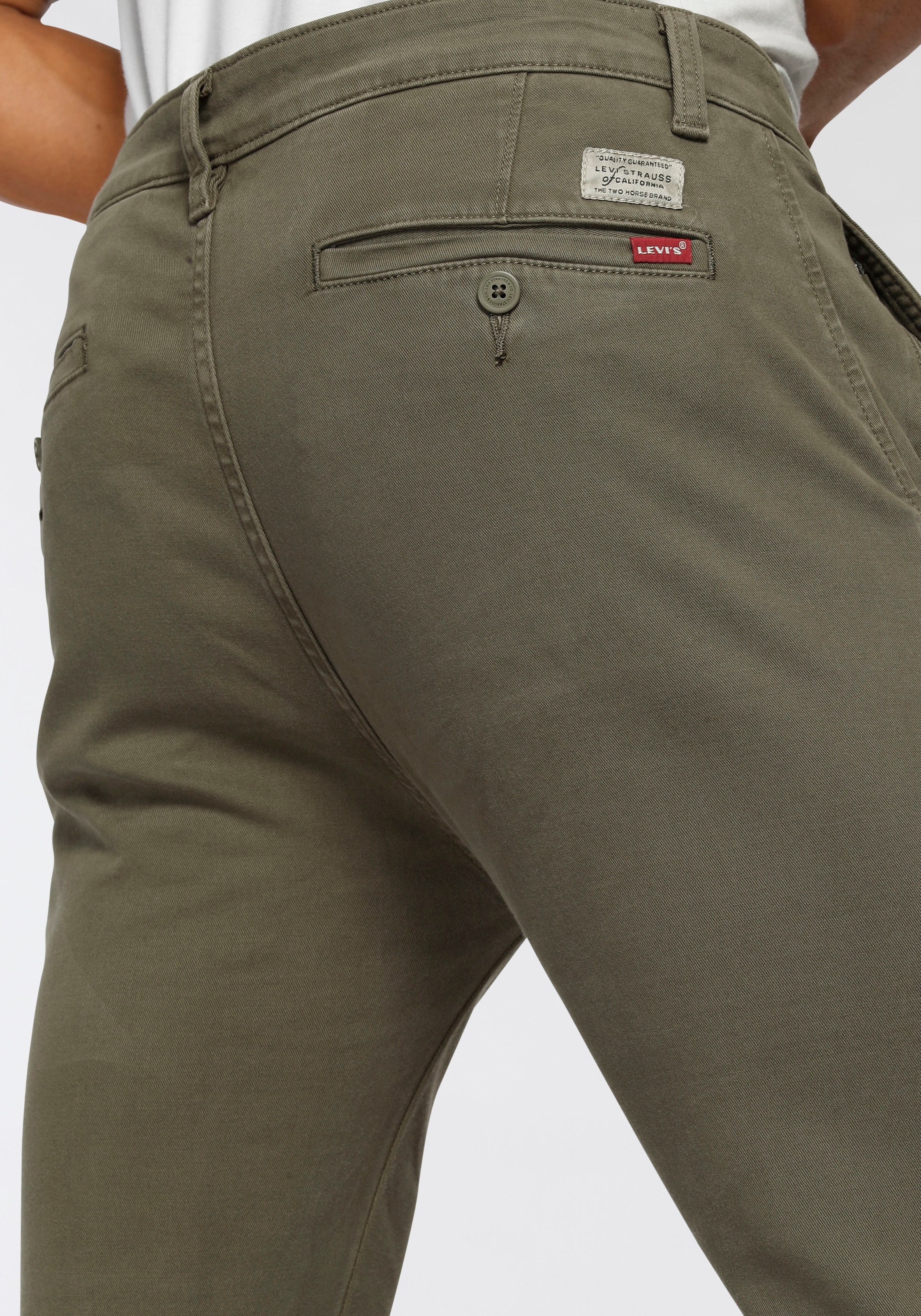 Levi's® Chinohose »LE XX CHINO SLIM TAPER«, mit Markenlogo