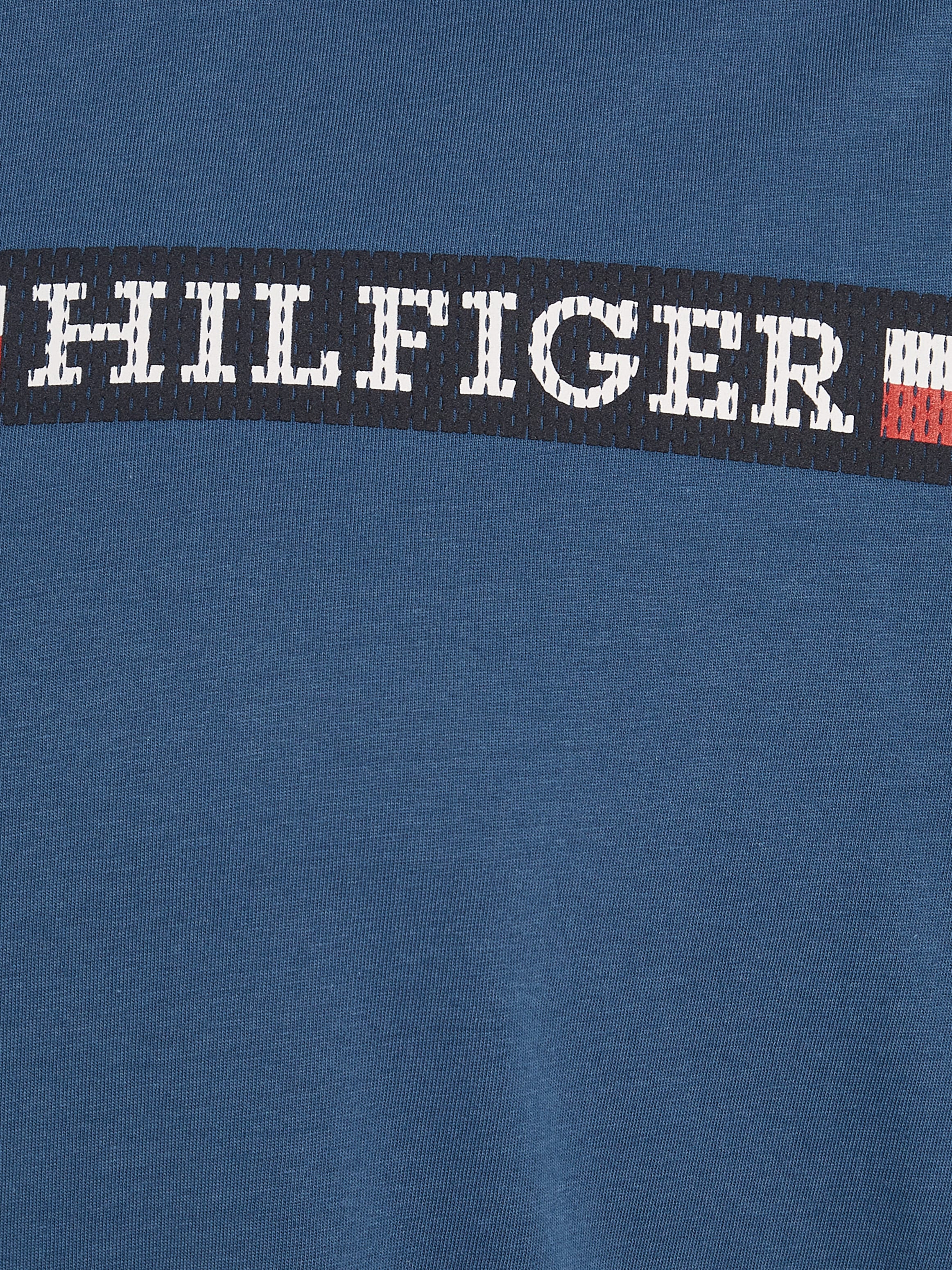 Tommy Hilfiger Big & Tall T-Shirt »BT-CHEST STRIPE TEE-B«, Große Größen mit Logostickerei