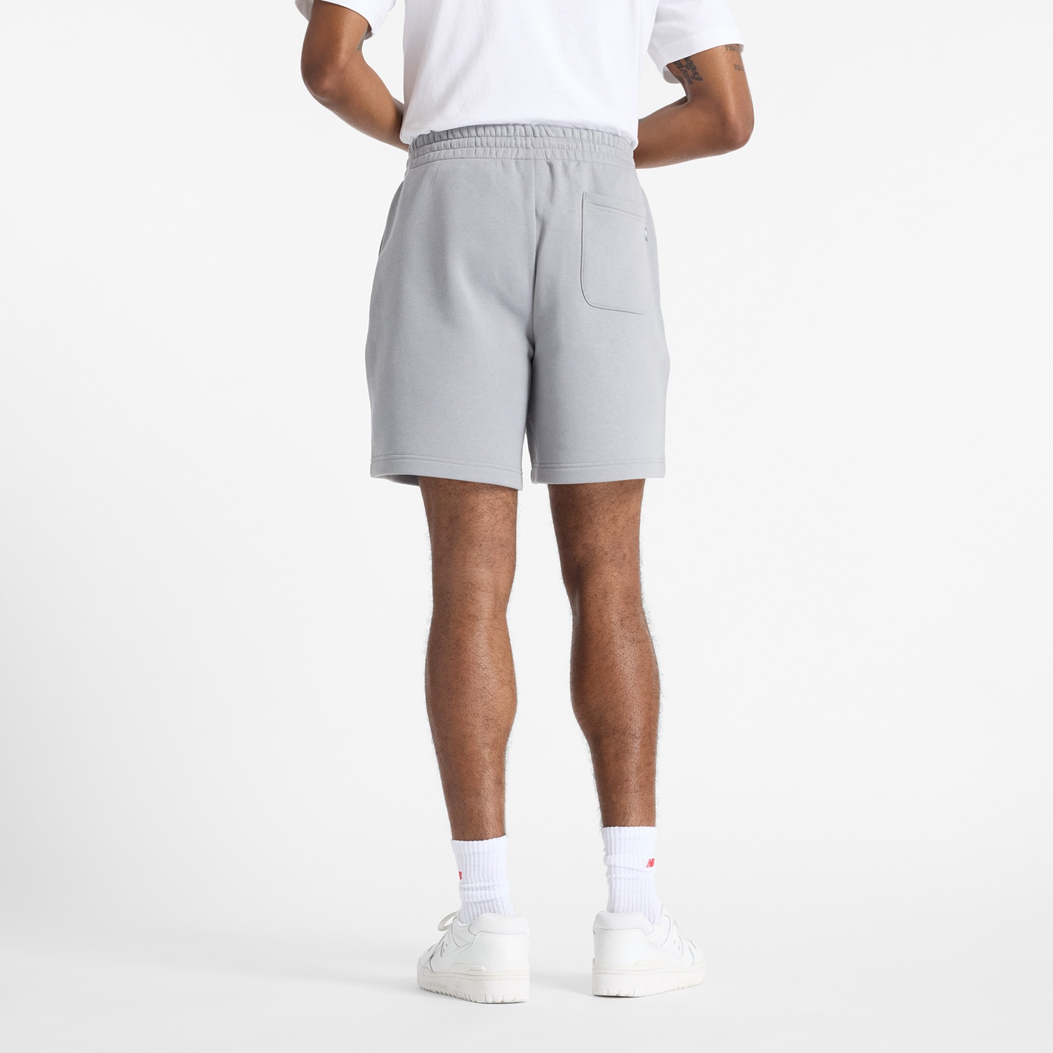 New Balance Sweatshorts »Reimagined Fleece Graphic Short 7"«