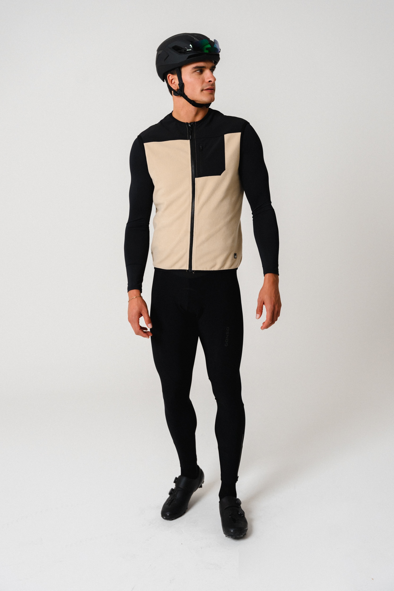 Gonso Fahrradjacke »ADVENTURE VEST FLEECE« Unisex Radweste, warme Fleece-Weste, integrierte Smartphone Tasche