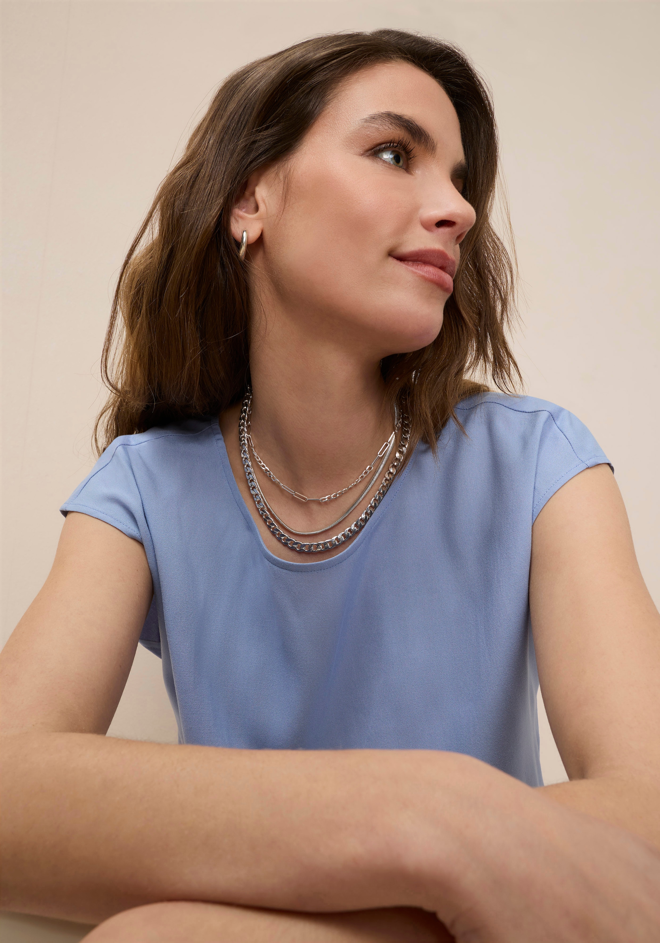 Tamaris Shirtbluse mit abgerundetem Saum