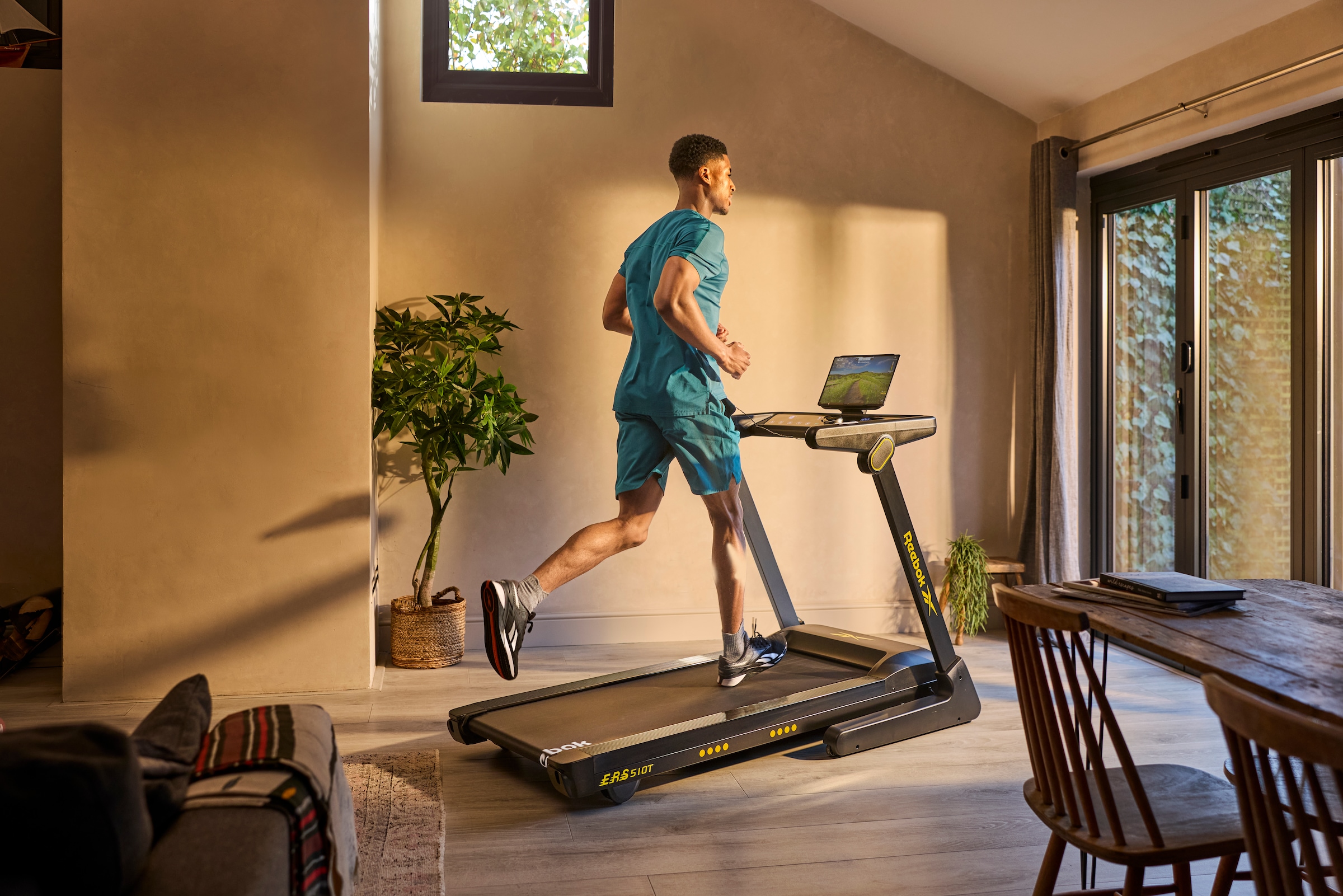 Reebok Laufband »Reebok ERS 510T Laufband – klappbar, 18 km/h« Suspension-Dämpfung, Soft-Drop-Klappsystem, 90% vormontiert