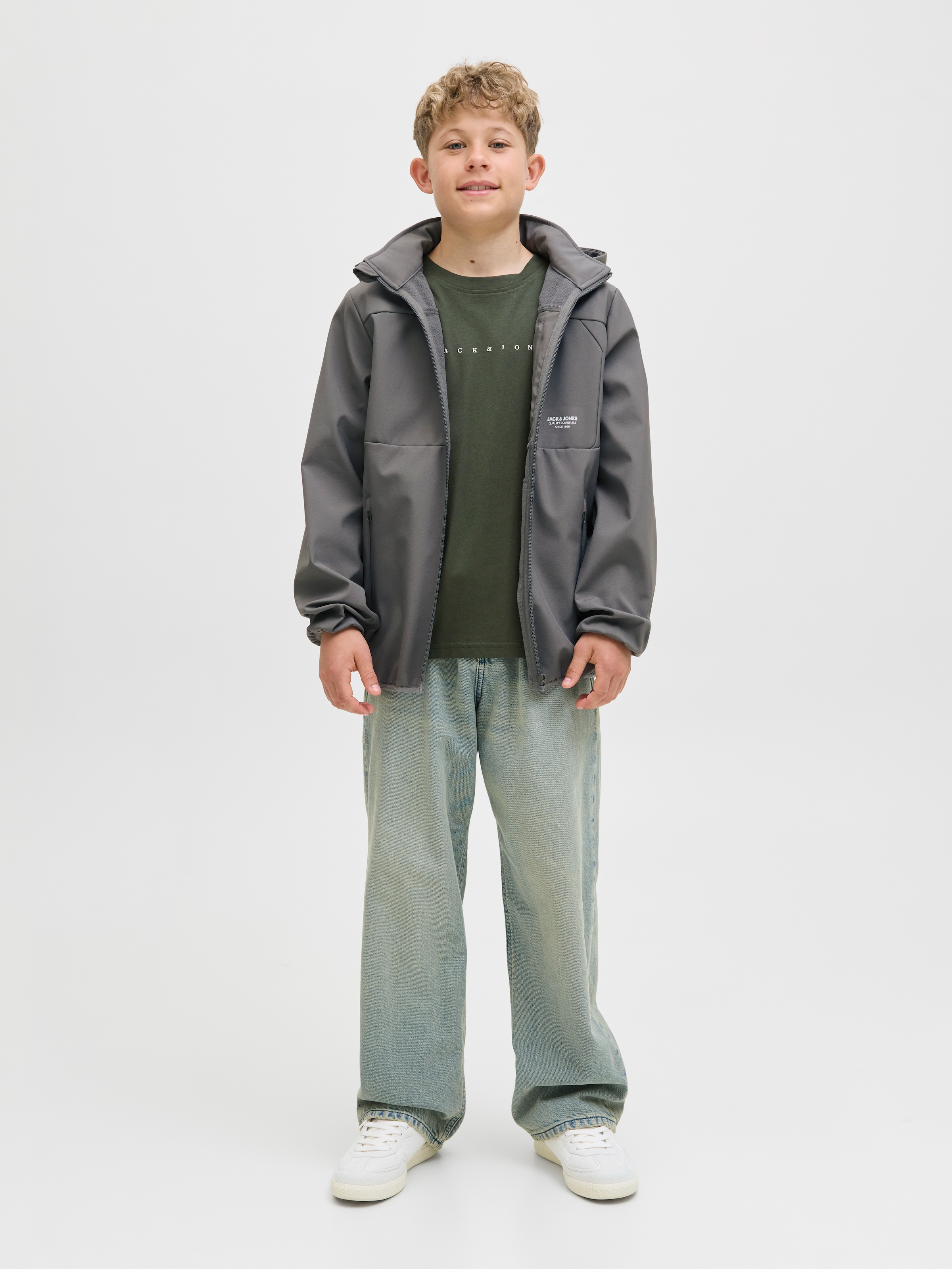 Jack & Jones Junior Softshelljacke »JJTHEO wasserabweisend und pflegeleicht für Alltag«, mit Kapuze, unifarben, modisch, regular fit, Web, Kapuze