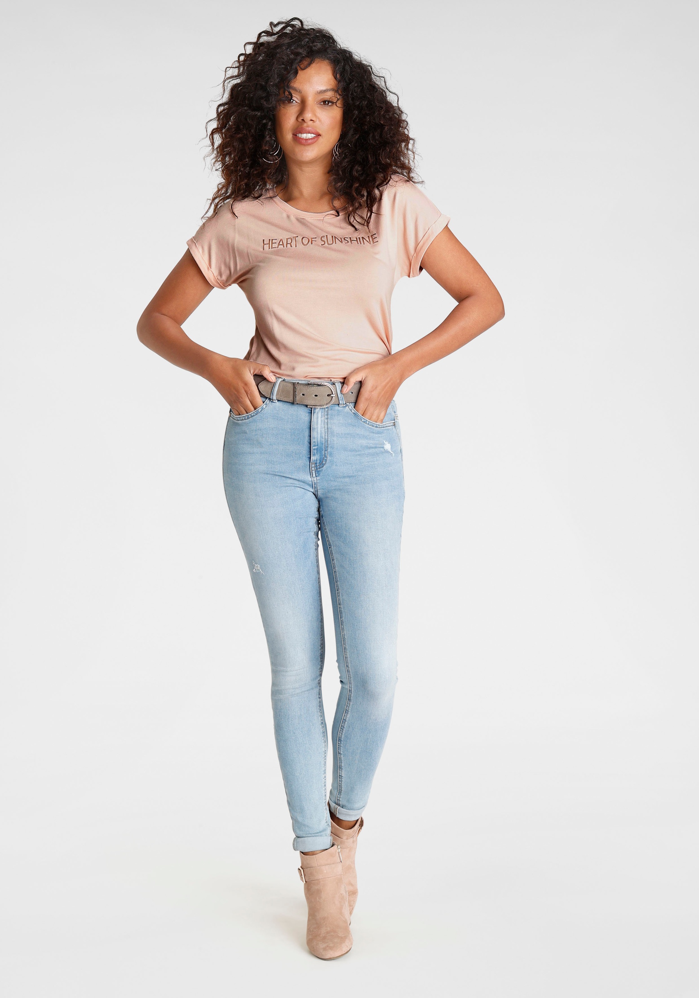 Laura Scott Rundhalsshirt mit Slogan aus Folienprint NV7927