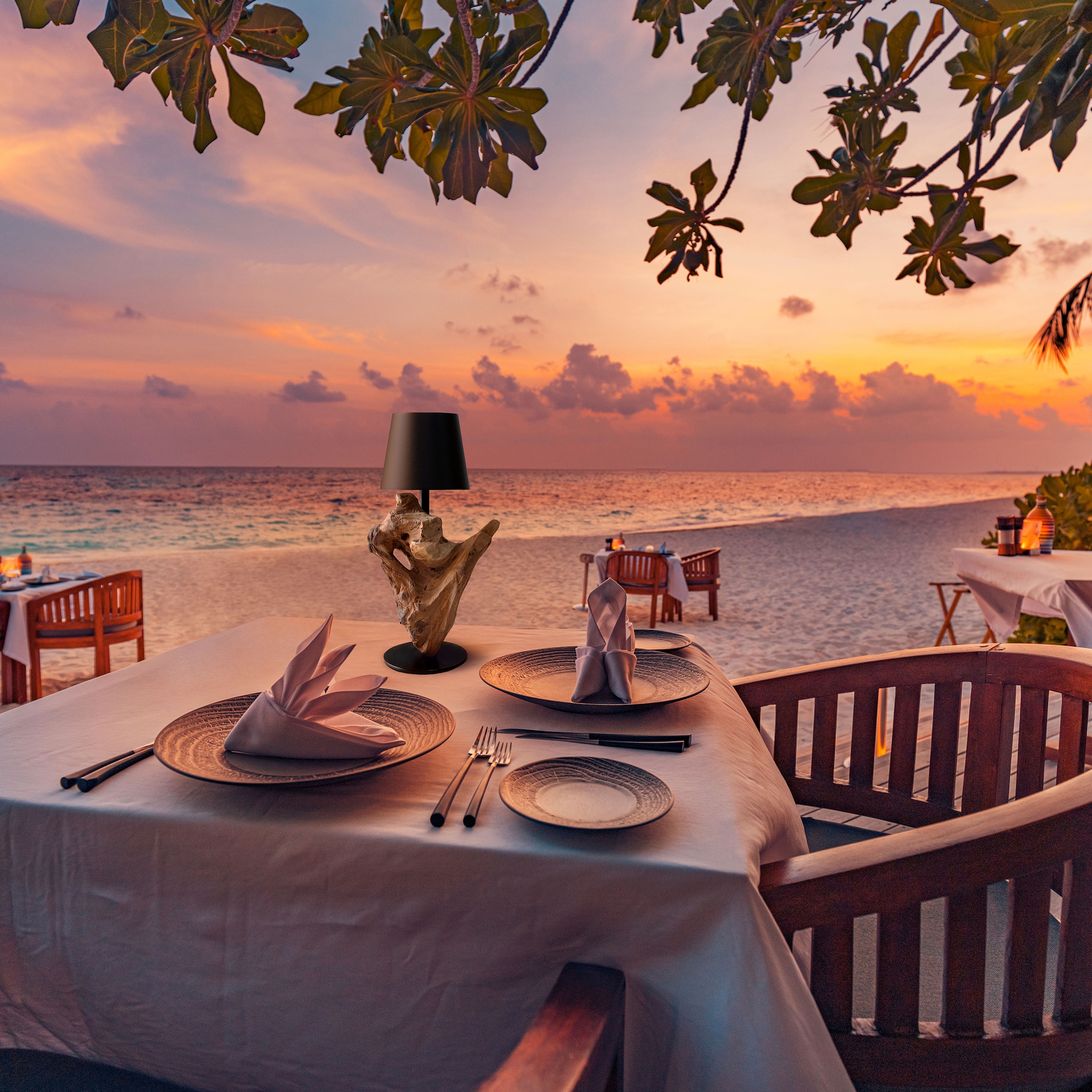 SalesFever LED Tischleuchte »Akku« 1 Stk. Warmweiß tragbar und wiederaufladbar,  stufenloses Dimmen