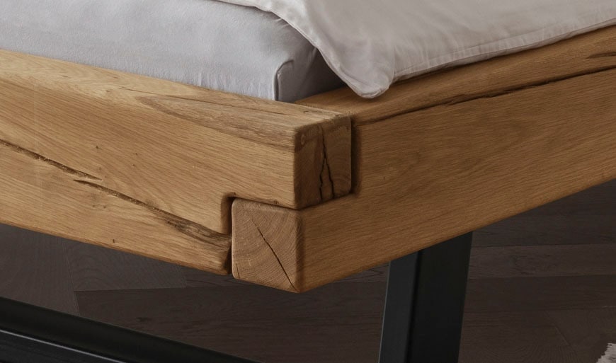 Home affaire Massivholzbett »Ultima«, aus Holz in Balken-Optik mit Metallkufe