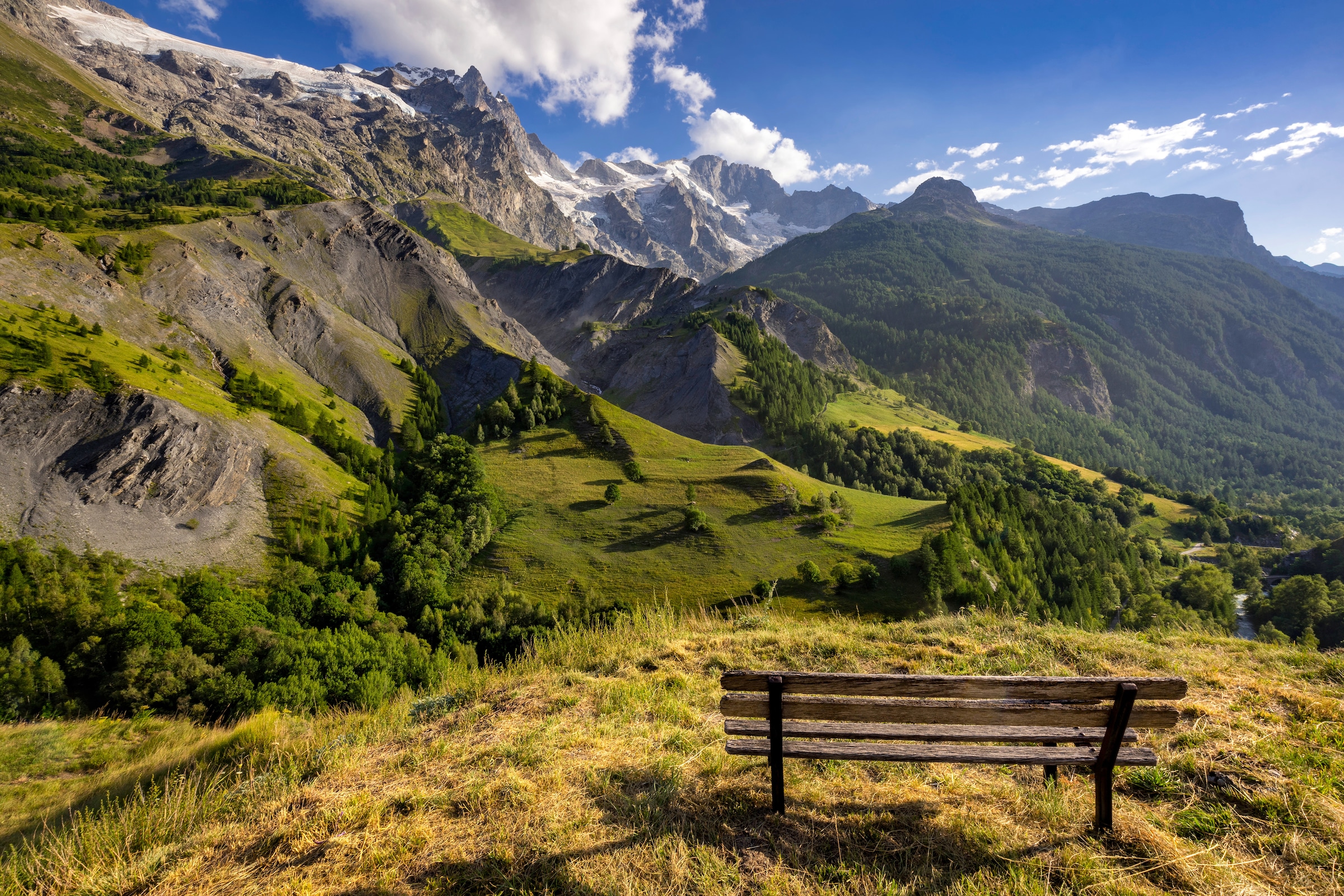 Fototapete »BERGE-NATUR LANDSCHAFT GEBIRGE ALPEN BÄUME WALD TAPETE«