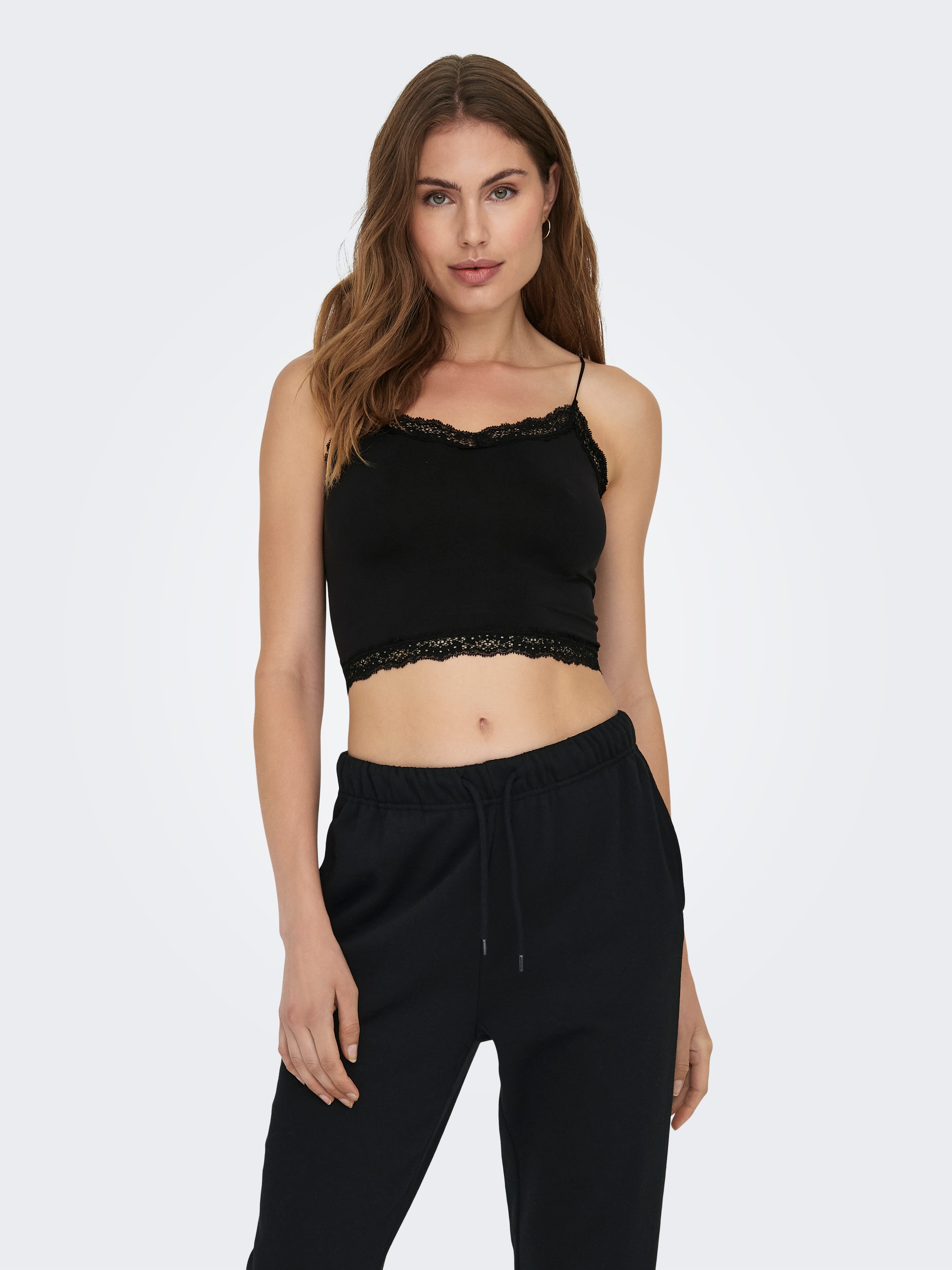 ONLY Trägertop »ONLVICKY LACE SEAML 2-PACK CROPPED TOP«, (Packung, 2 tlg.)