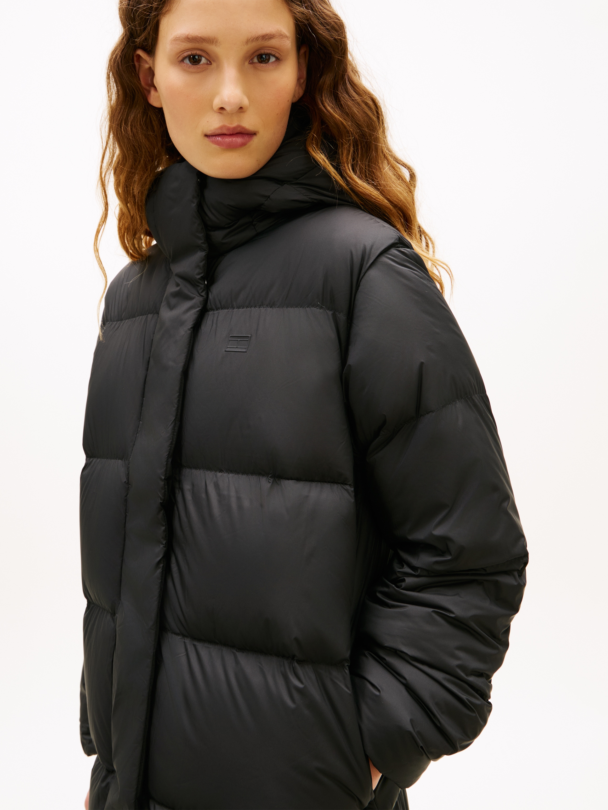 Tommy Hilfiger Steppmantel »MODERN DOWN REG COAT« mit wärmenden Material gefüttert