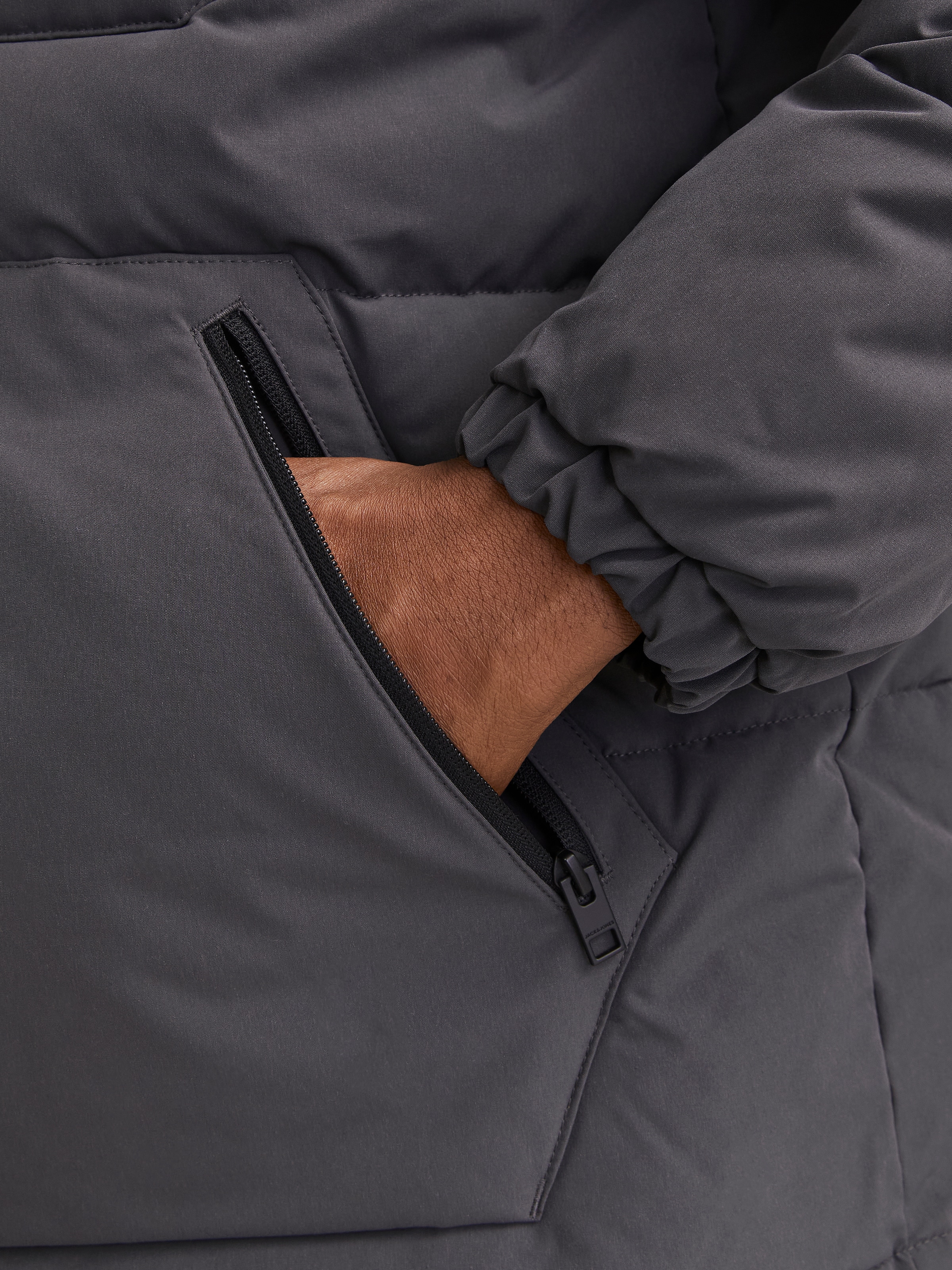 Jack & Jones PlusSize Outdoorjacke »JJEOTTO PUFFER JACKET PLS«, mit Kapuze