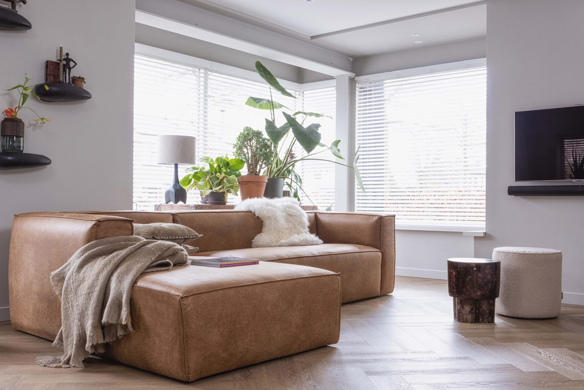 WOOOD Ecksofa »Bean«, Bezug in Lederoptik, Breite 305 cm
