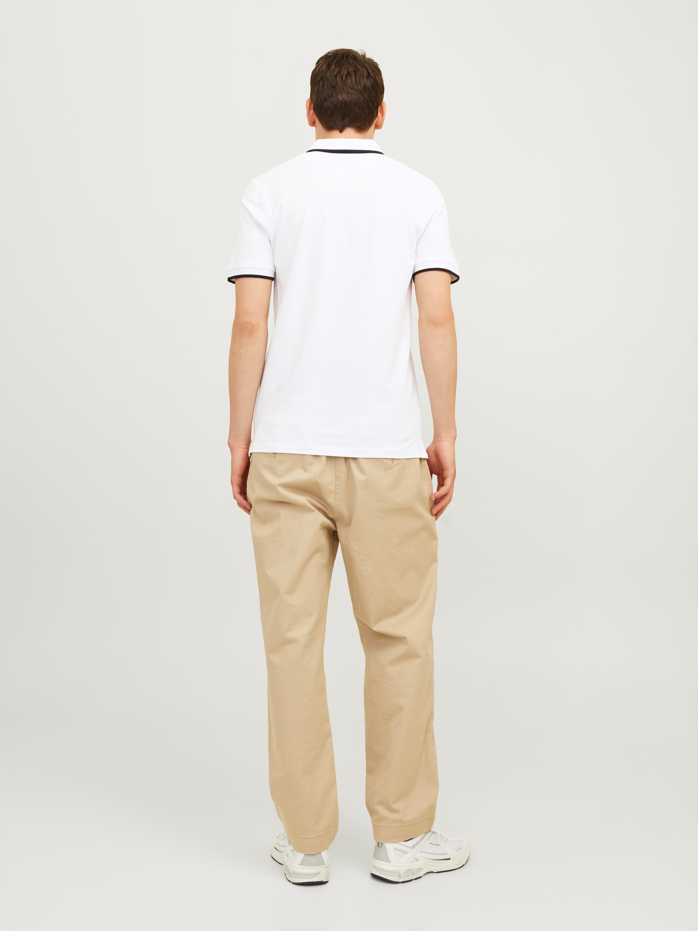 Jack & Jones Poloshirt »JJEPAULOS im Doppelpack mit Logostickerei und Komfort« Packung, 2er-Pack, 2 unifarben mit Farbeinsatz, modisch, schmal, Baumwolle, Polokragen