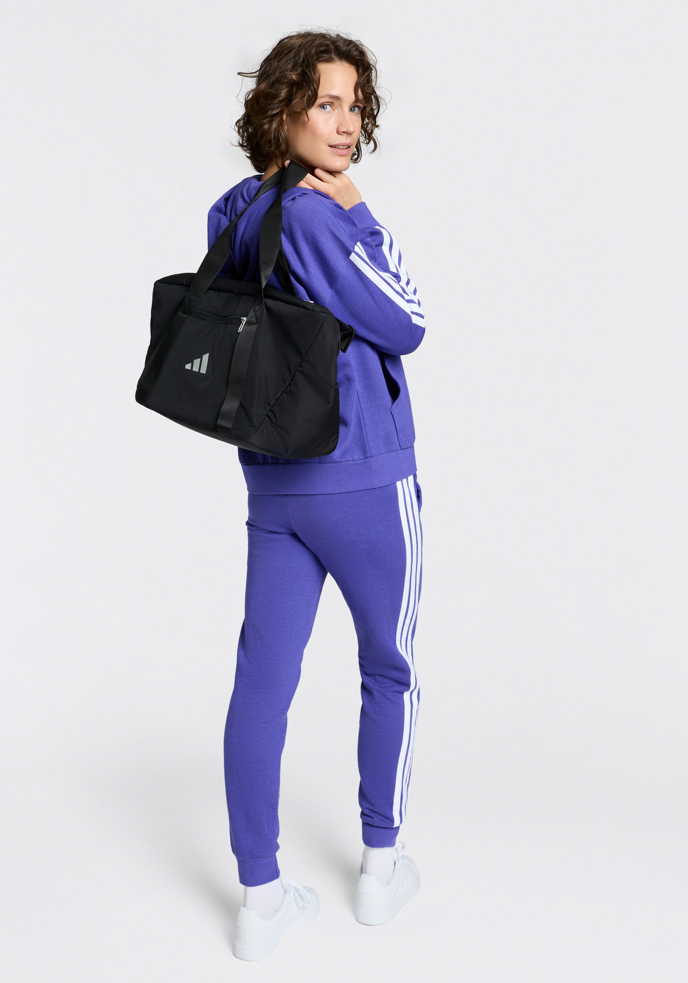adidas Sportswear Sporthose »W 3S FL SL PT«  schmal geschnitten, für vielseitige Aktivitäten, aus Baumwollmix