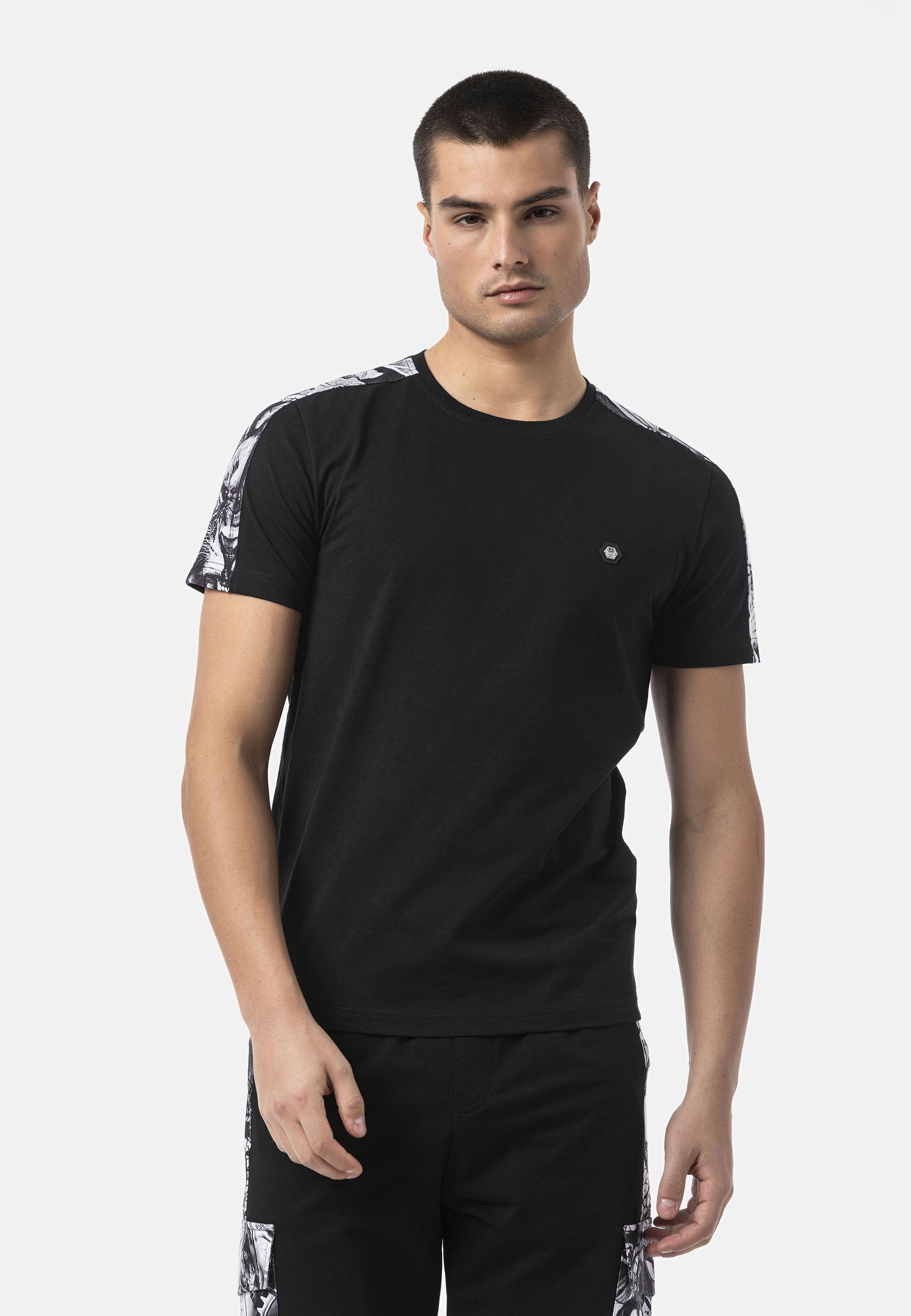 Cipo & Baxx T-Shirt »CT817« mit Logo Print