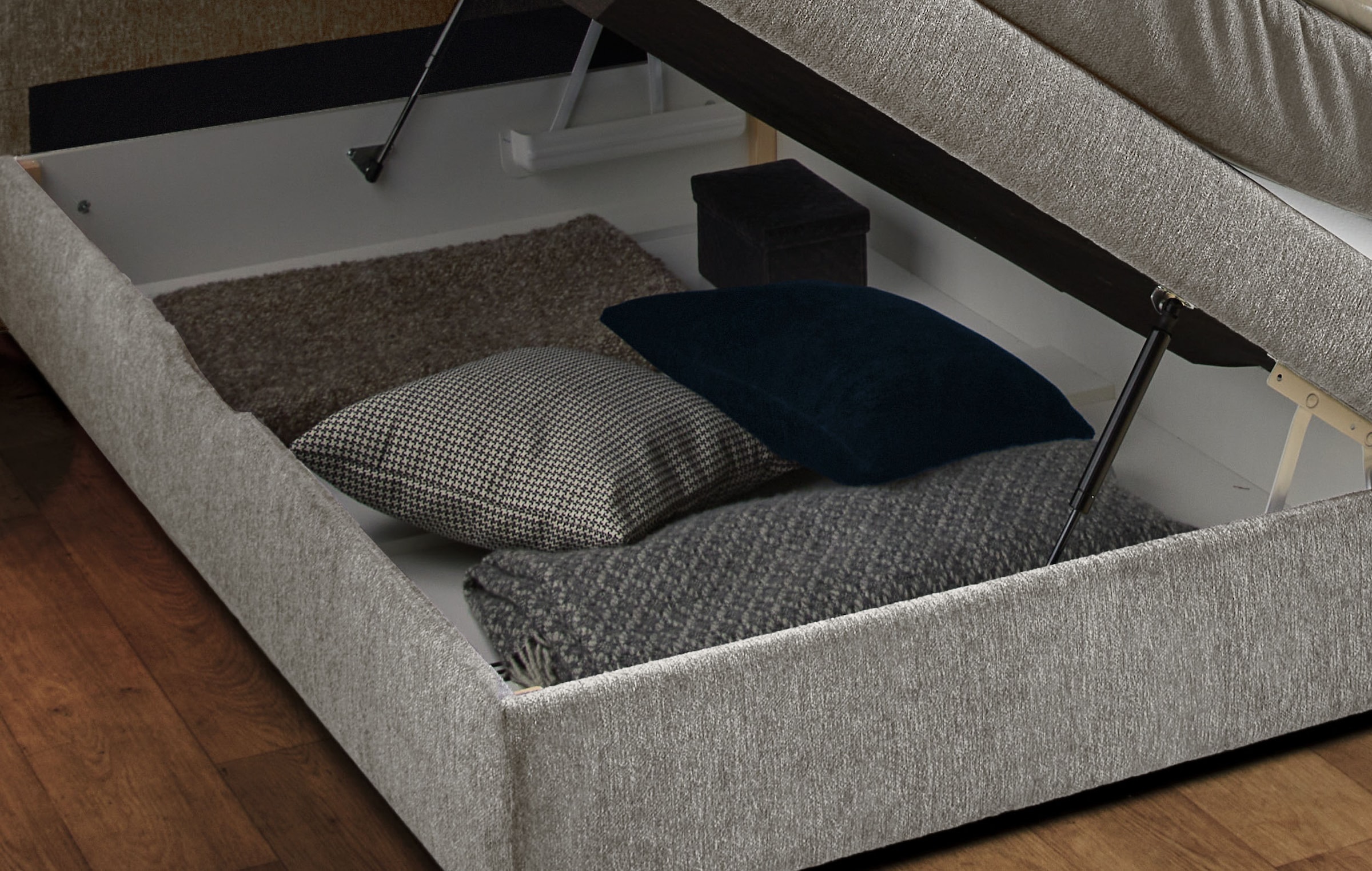 Jockenhöfer Gruppe Boxspringbett »Casa Grande in der Breite 240cm, Familienbett mit riesigem Bettkasten«, 7-Zonen-TTFK-Matratze, KS-Topper, verschiedene Härtegrade wählbar