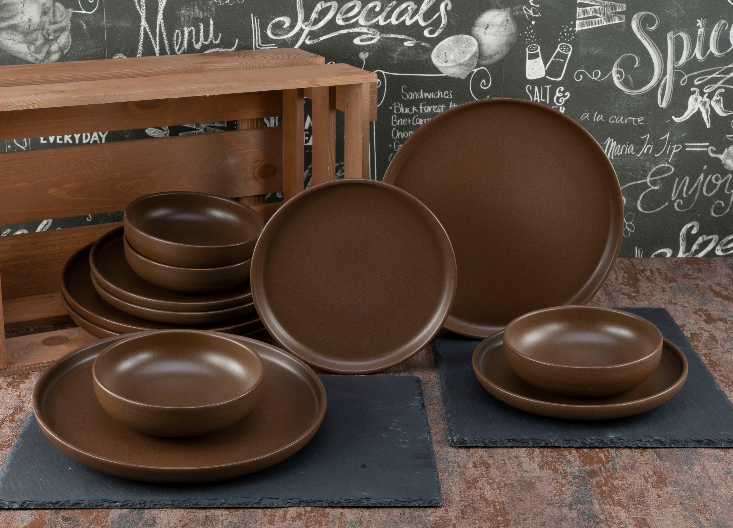 CreaTable Teller-Set »Geschirr-Set Uno«, (Set, 12 tlg., Tafelservice für 4 Personen), Service, harmonisch ausbalancierte Form, 12 Teile, für 4 Personen