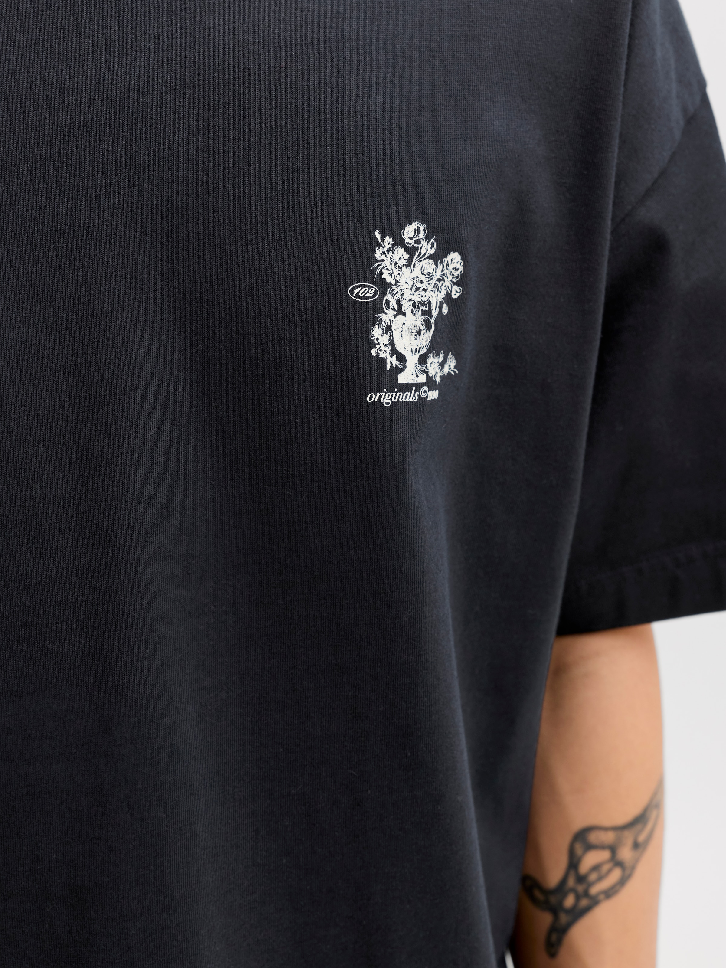 Jack & Jones Kurzarmshirt »JORMAINE BACK TEE SS CREW NECK SN« Baumwolle, relaxed fit