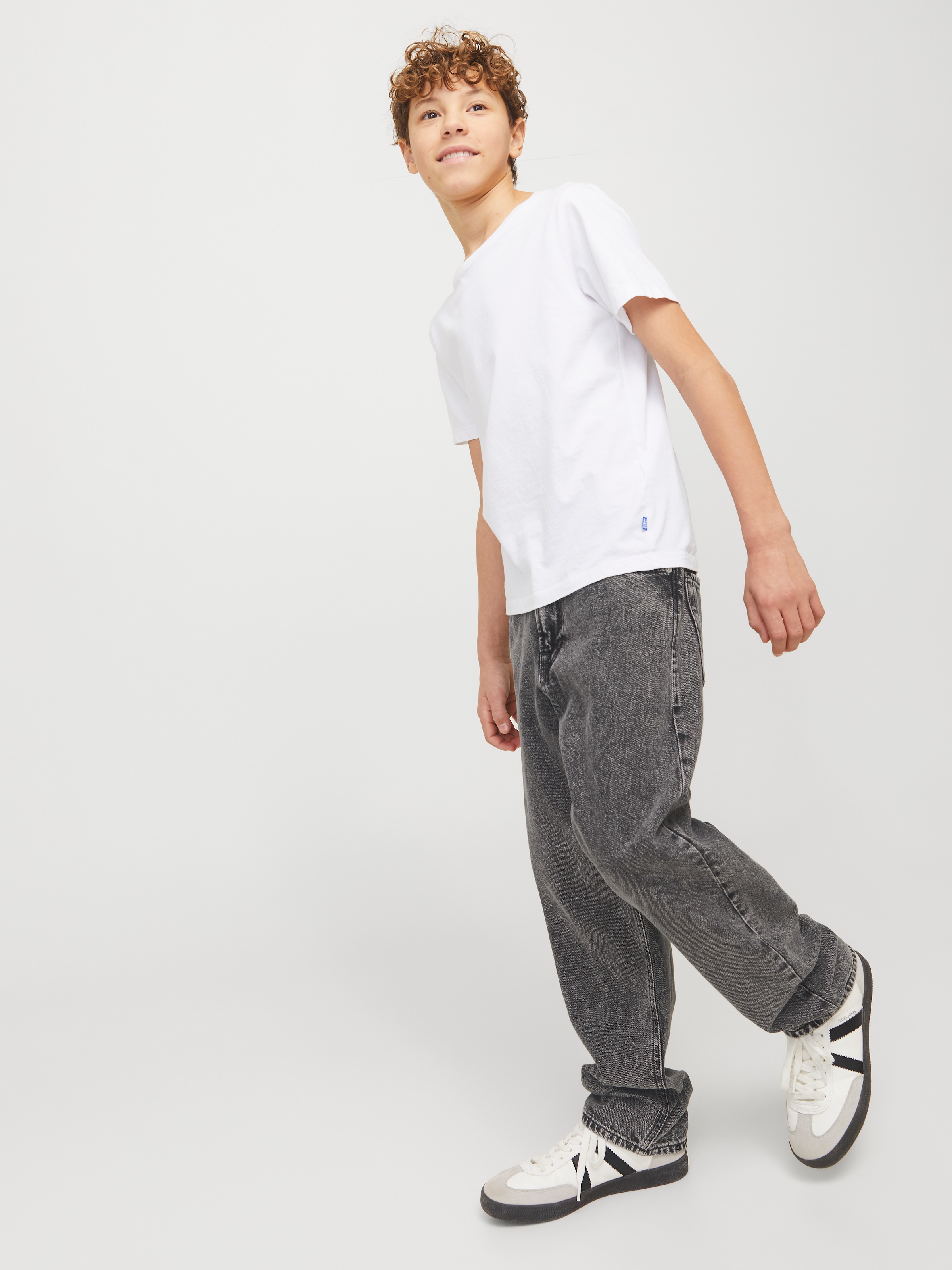 Jack & Jones Junior Relax-fit-Jeans »JJICHRIS ist bequem und vielseitig kombinierbar« unifarben, modisch, relaxed fit, Denim