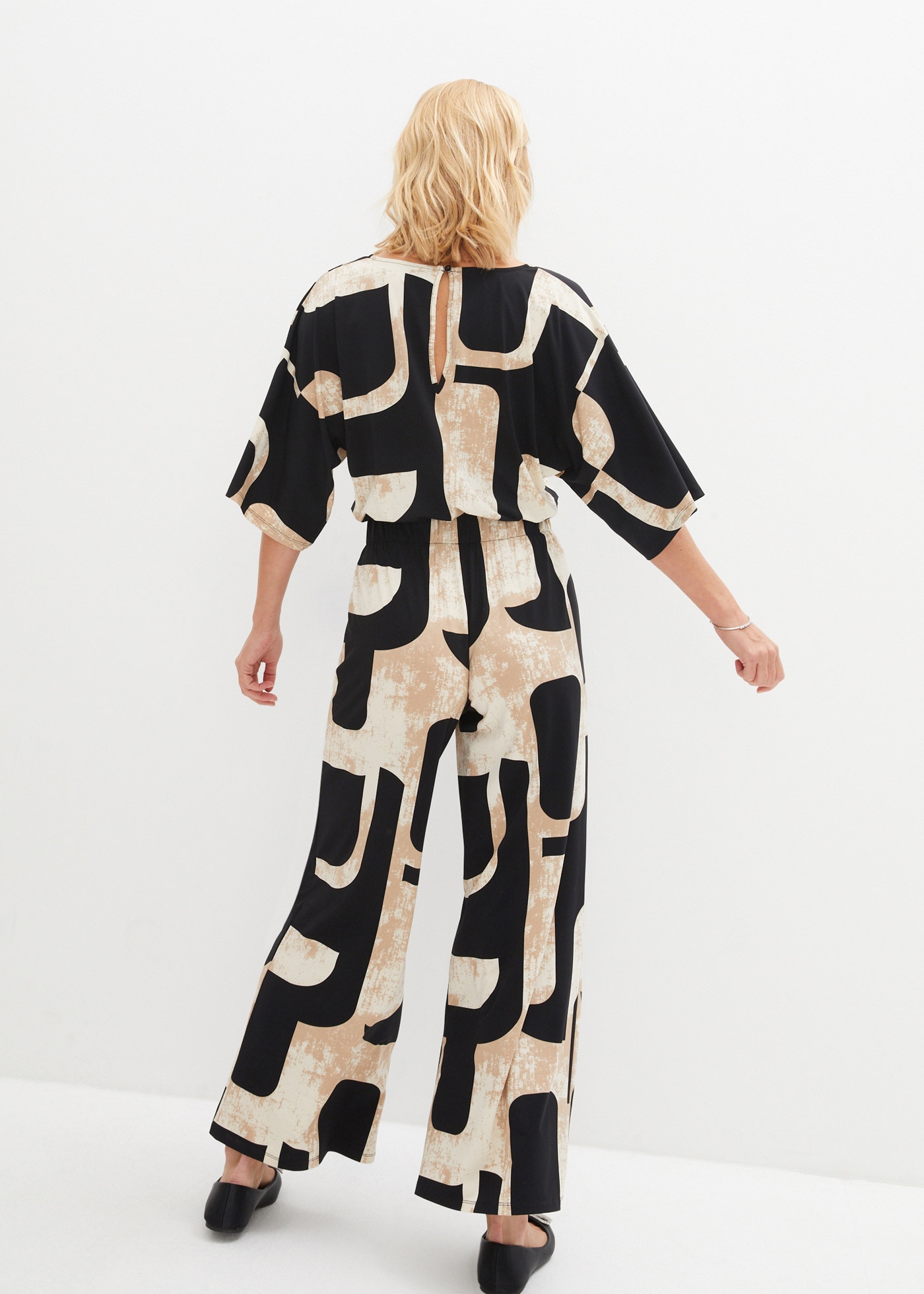 bonprix Jumpsuit bequeme Passform, mit 3/4-Ärmeln, elastischer Materialmix