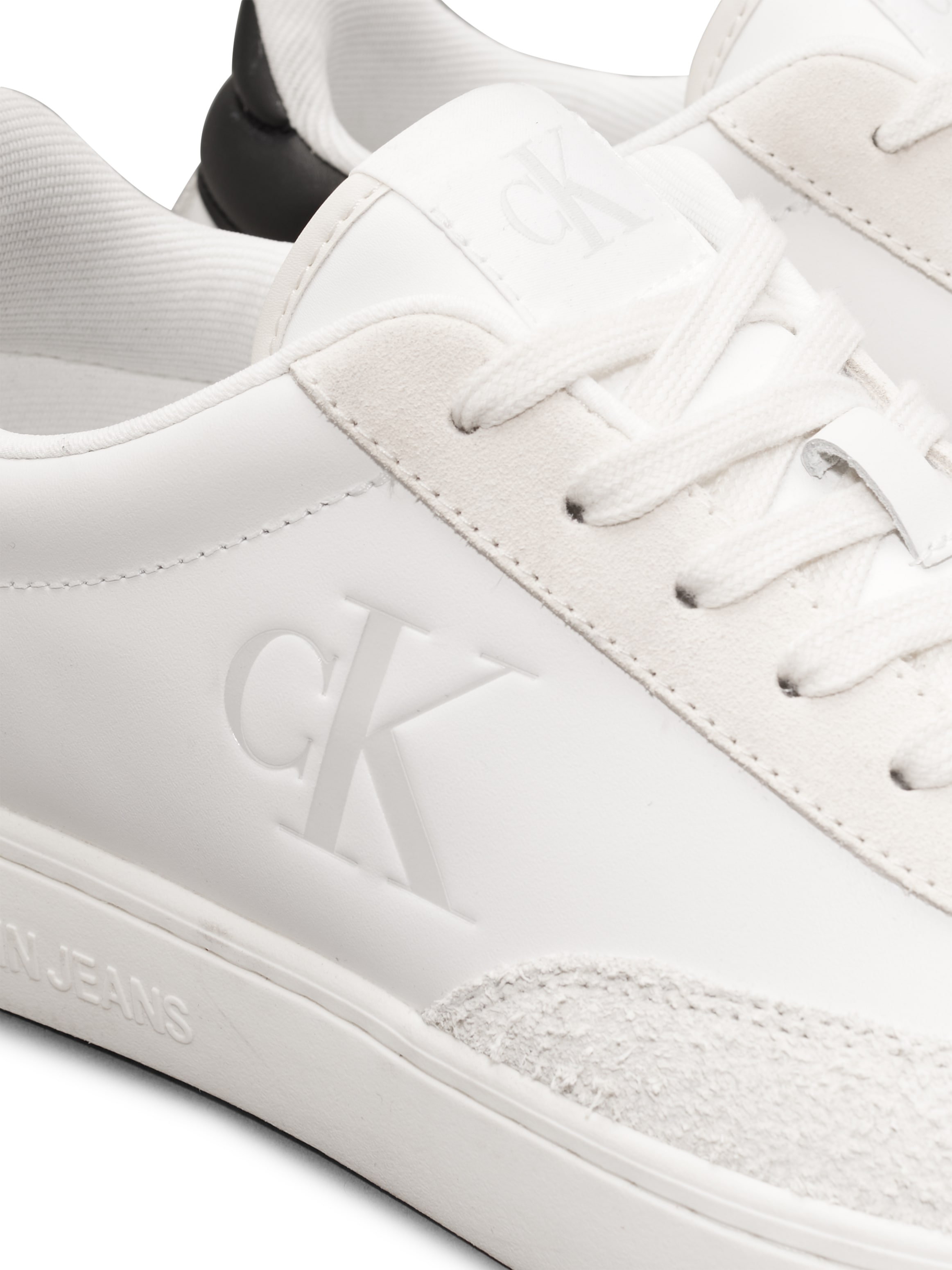 Calvin Klein Jeans Plateausneaker »CLASSIC CUPSOLE LOW MG MIX«, Schnürschuh, Halbschuh, Freizeitschuh mit gepolstertem Schaftrand
