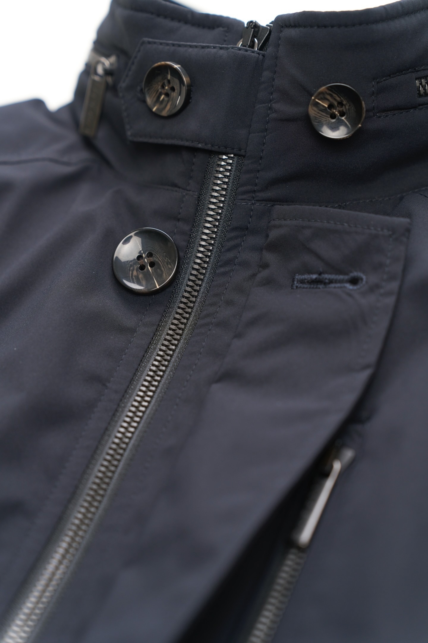 bugatti Kurzjacke »wasserabweisend« ohne Kapuze für das ganze Jahr