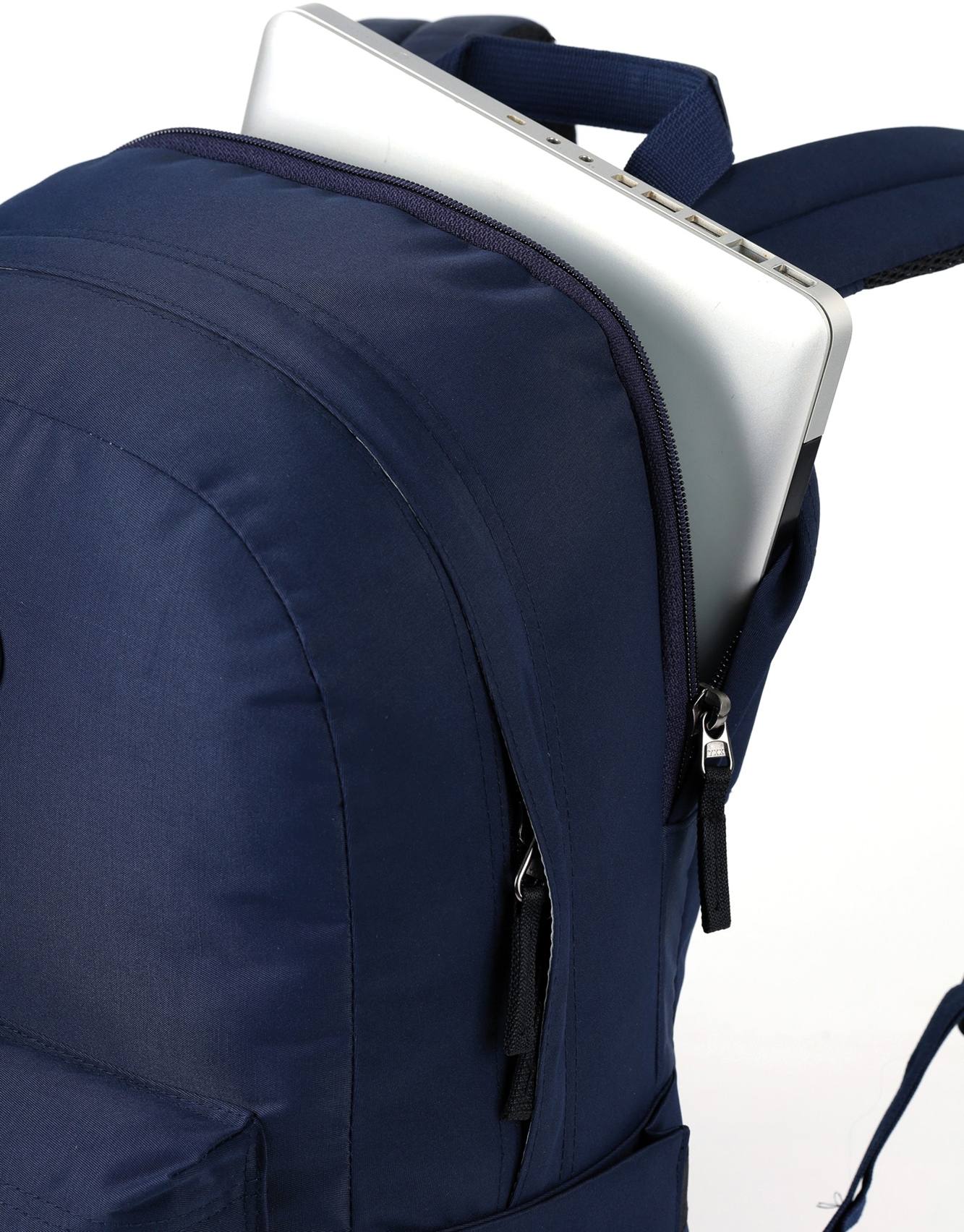 NITRO Freizeitrucksack »Urban Plus«, Daypack, Streetpack im Retro-Look, Alltagsrucksack, Schulrucksack