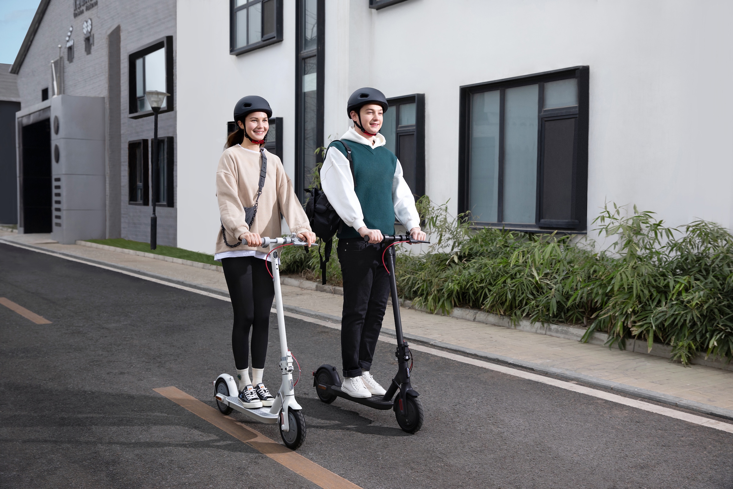 Xiaomi E-Scooter »Mi Electric Scooter 3 Lite 8,5 Zoll«, Electric Scooter, mit Straßenzulassung, bis zu 20 km Reichweite