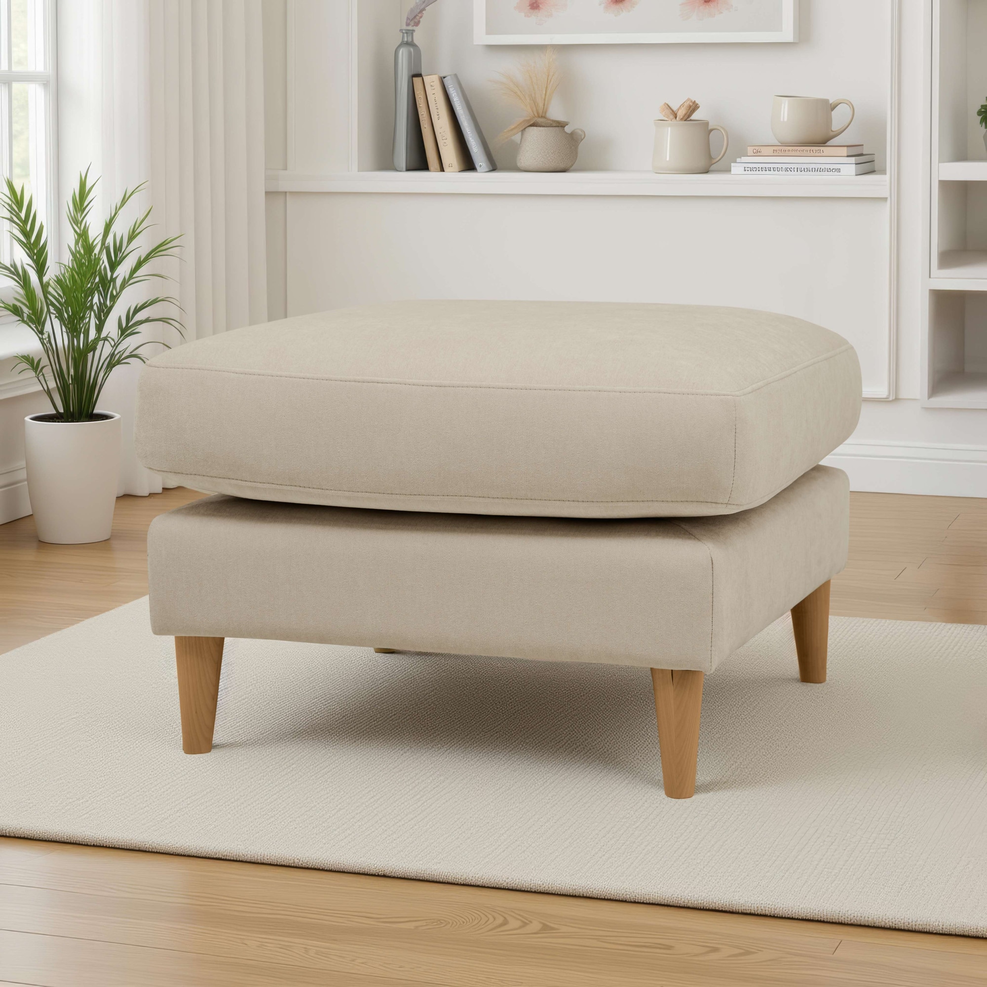 OTTO home Pouf »Finnian« Polsterhocker 70x70 cm, Chenille, Massivholzfüße