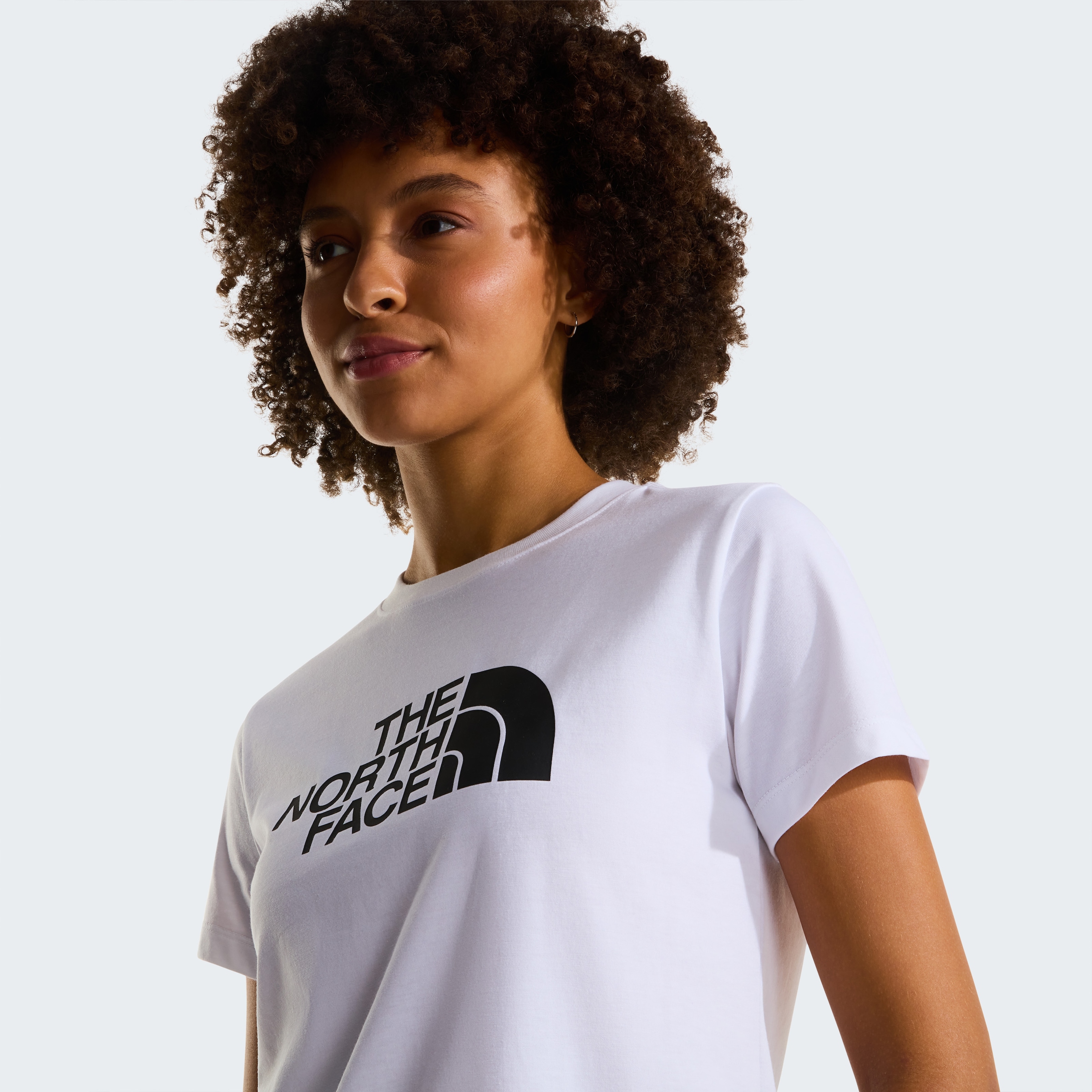 The North Face T-Shirt »W EVOLUTION HALF DOME SLIM SHORT SLEEVE TEE« schmaler Schnitt, kurze Ärmel, atmungsaktives Material