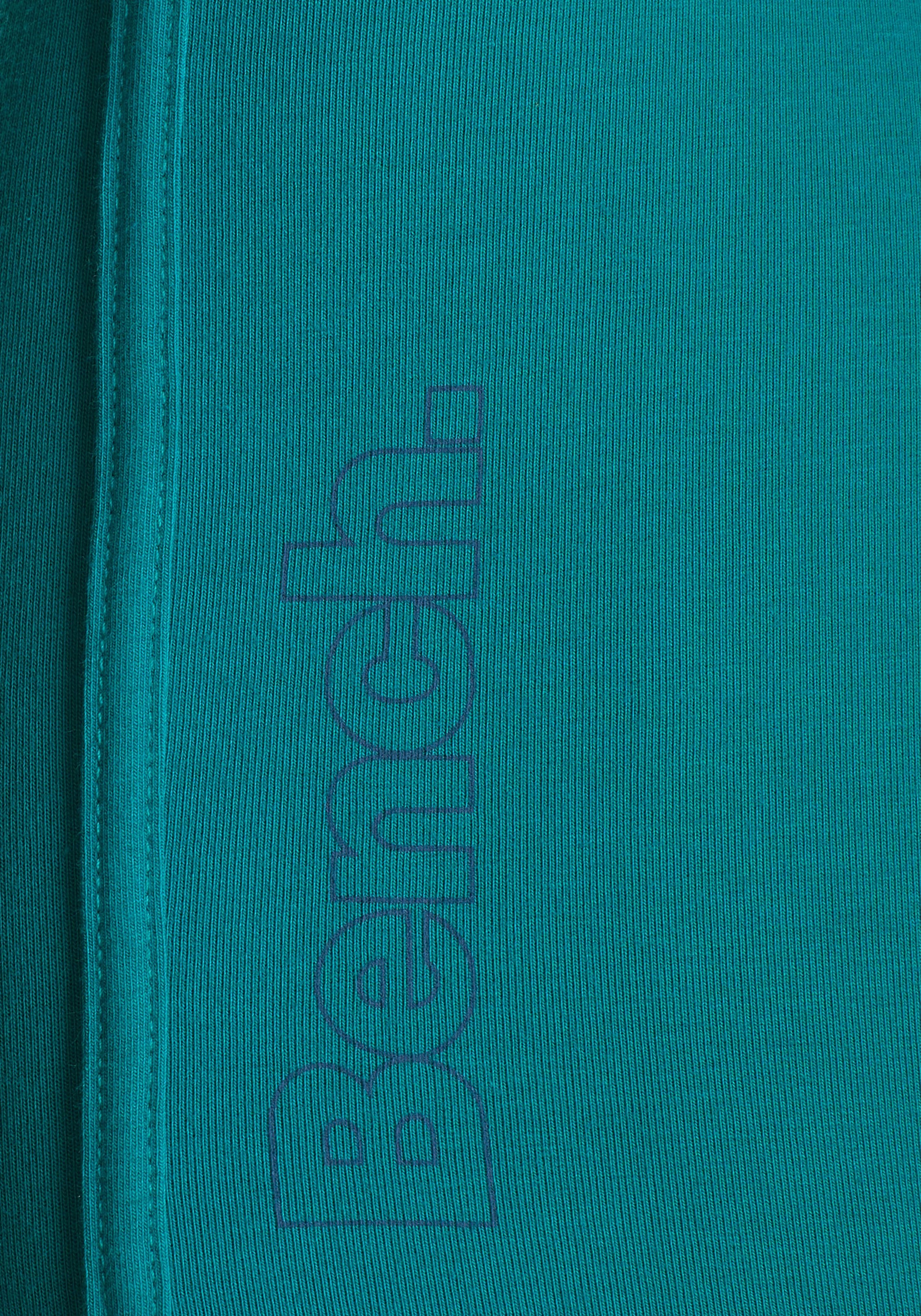 Bench. Langer Boxer, (Packung, 3 St.), Unterhosen mit elastischem Bund und Logodruck auf dem Bein